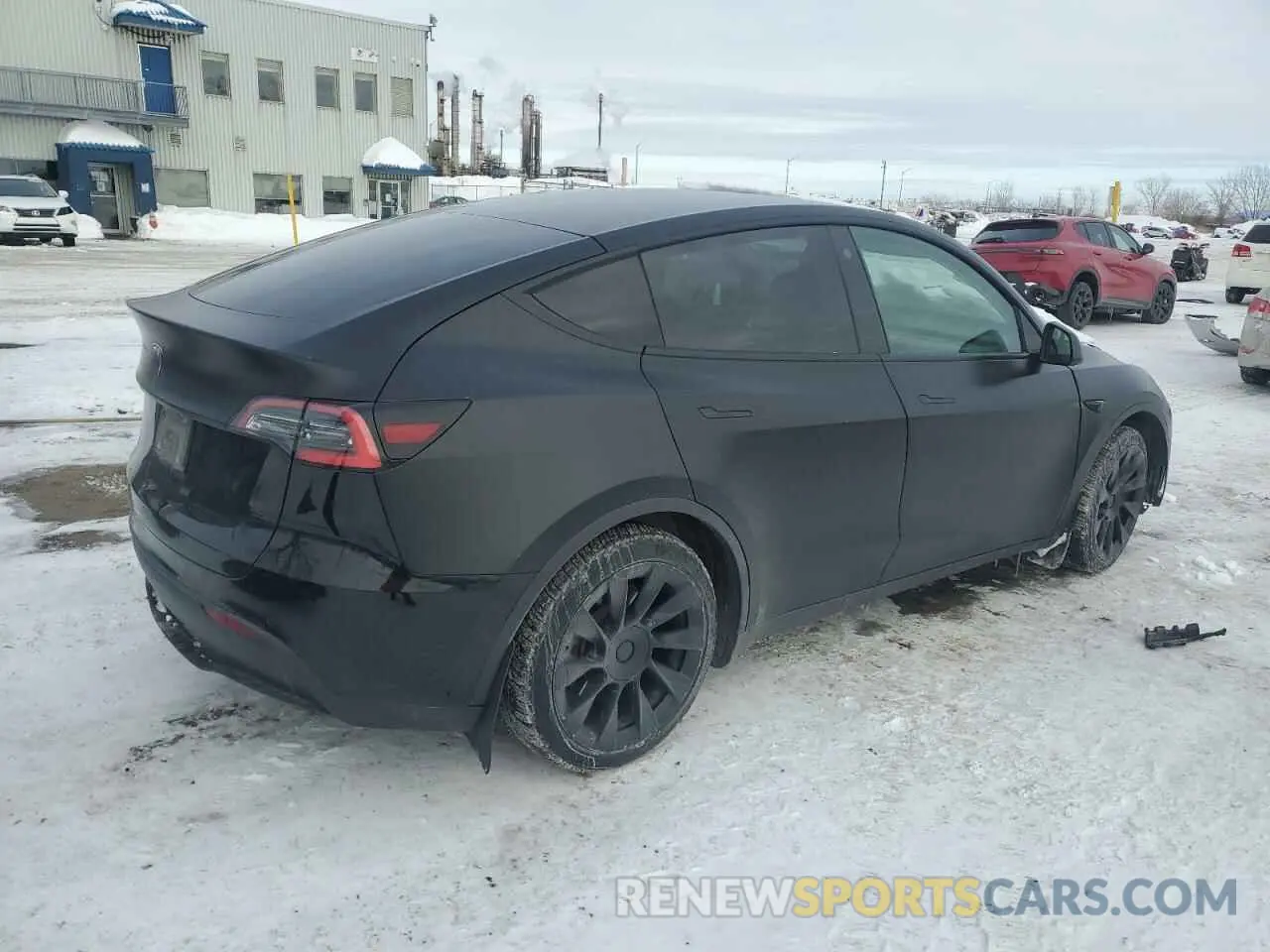 3 Photograph of a damaged car 5YJYGDED3MF120514 TESLA MODEL Y 2021