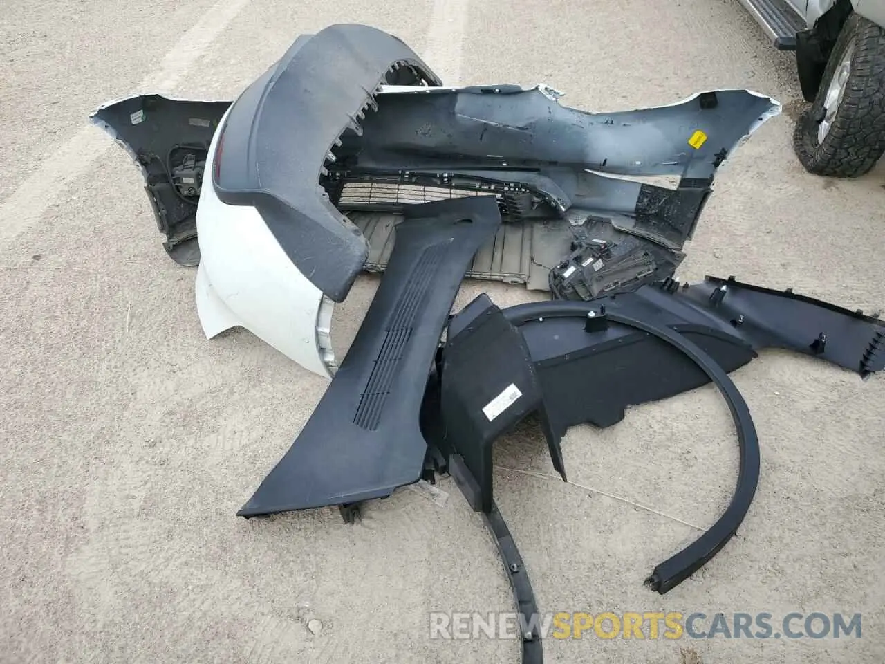 12 Фотография поврежденного автомобиля 5YJYGDED3MF134168 TESLA MODEL Y 2021