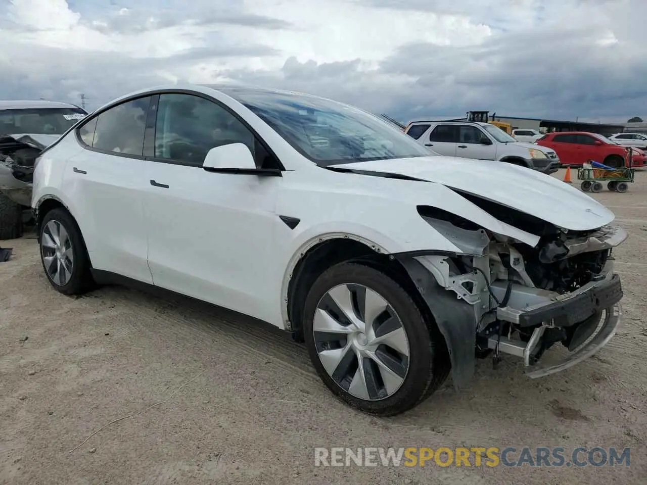 4 Фотография поврежденного автомобиля 5YJYGDED3MF134168 TESLA MODEL Y 2021
