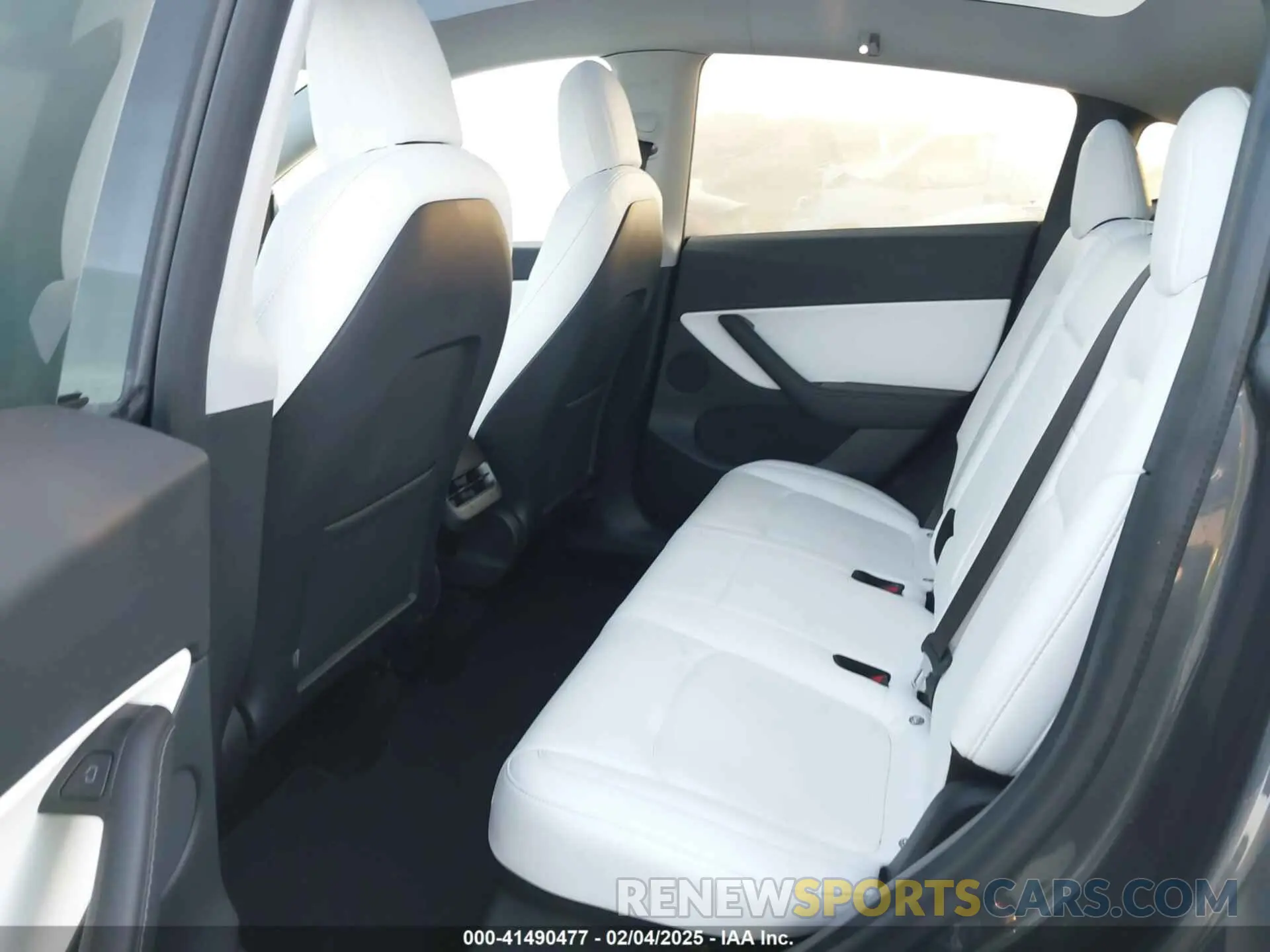 8 Фотография поврежденного автомобиля 5YJYGDED4MF121963 TESLA MODEL Y 2021