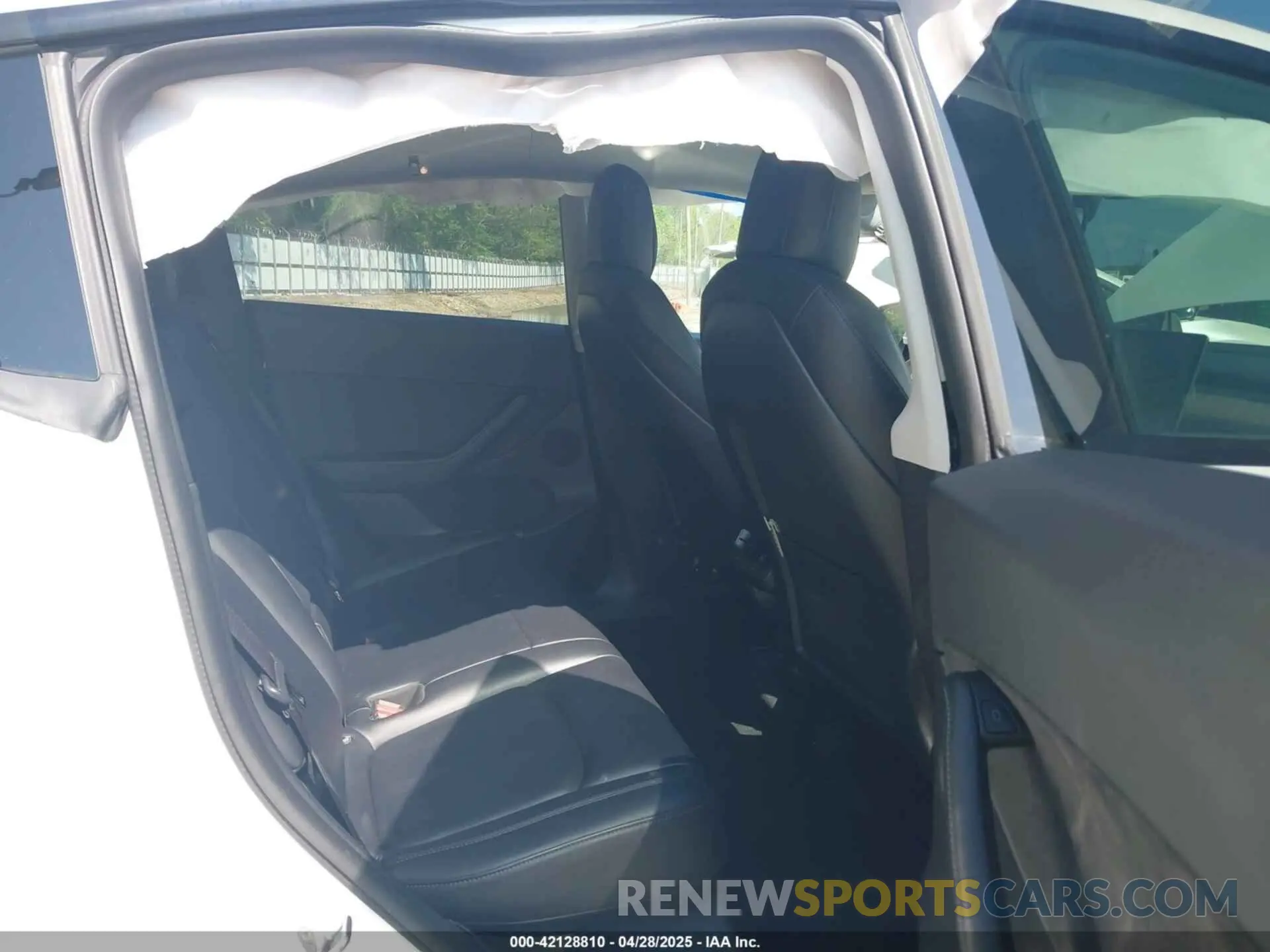 8 Фотография поврежденного автомобиля 5YJYGDED4MF192824 TESLA MODEL Y 2021