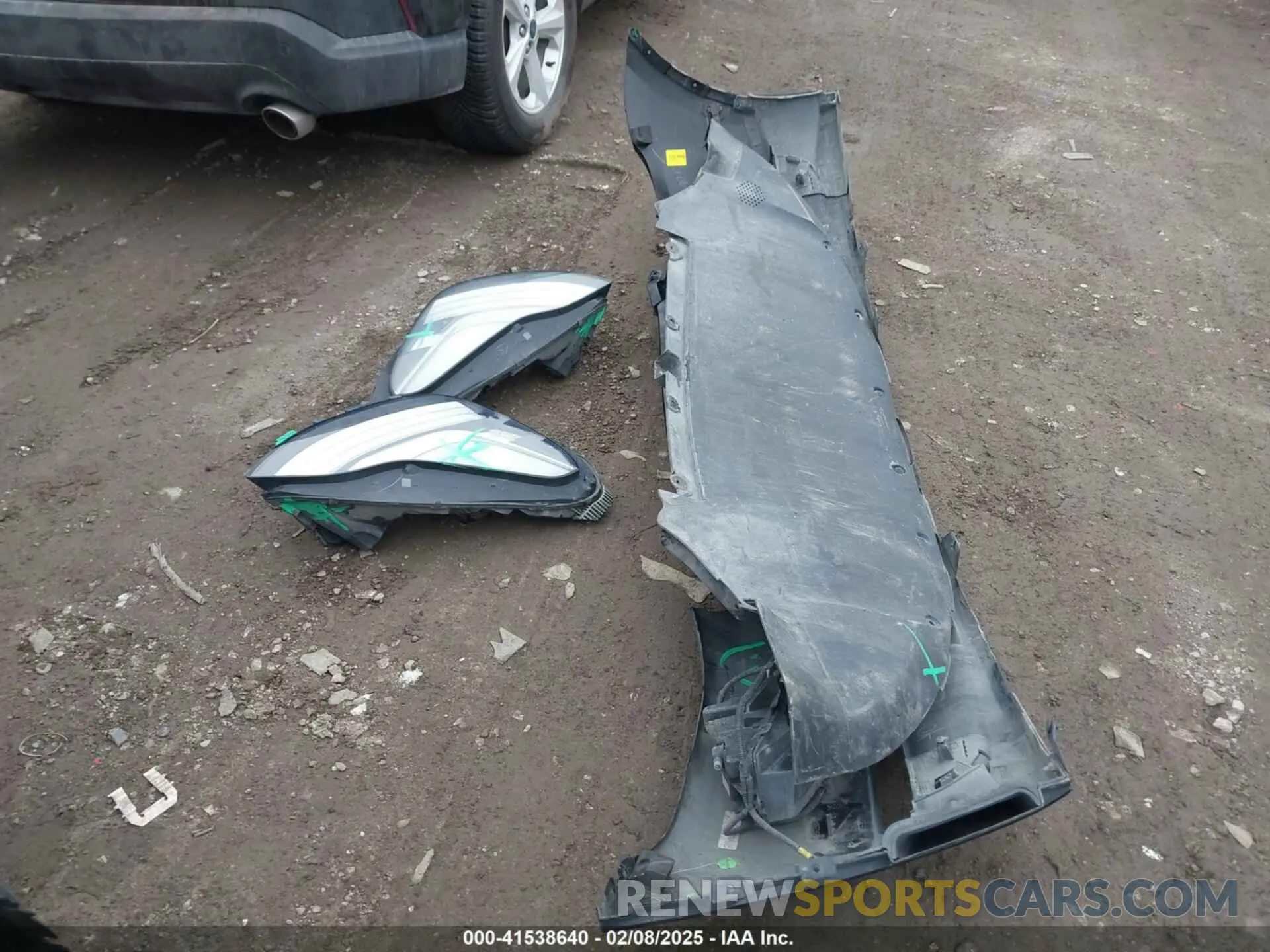 12 Photograph of a damaged car 5YJYGDED5MF110941 TESLA MODEL Y 2021