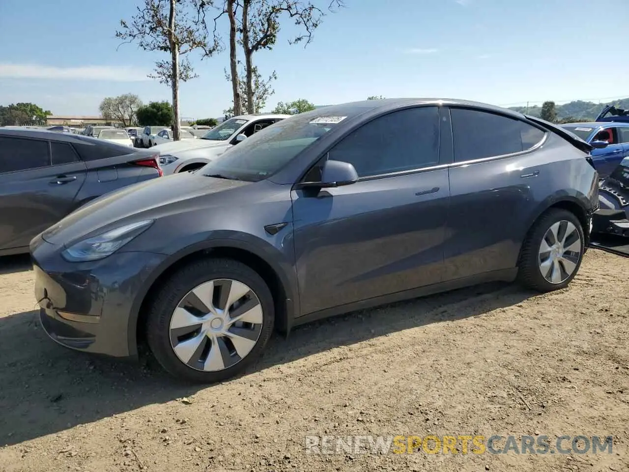 1 Photograph of a damaged car 5YJYGDED6MF110558 TESLA MODEL Y 2021