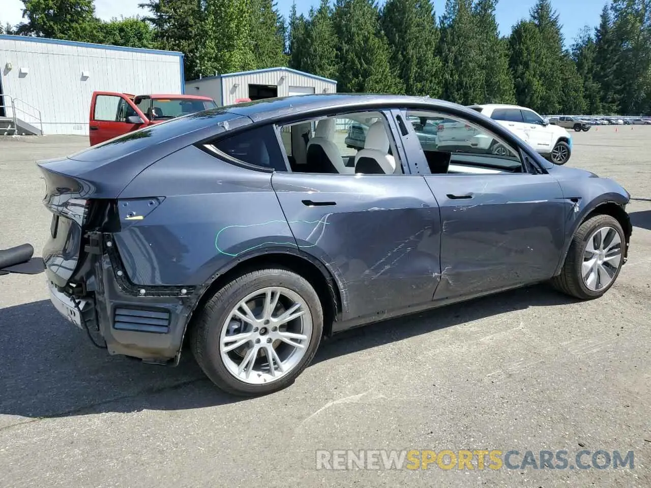 3 Photograph of a damaged car 5YJYGDED7MF113890 TESLA MODEL Y 2021
