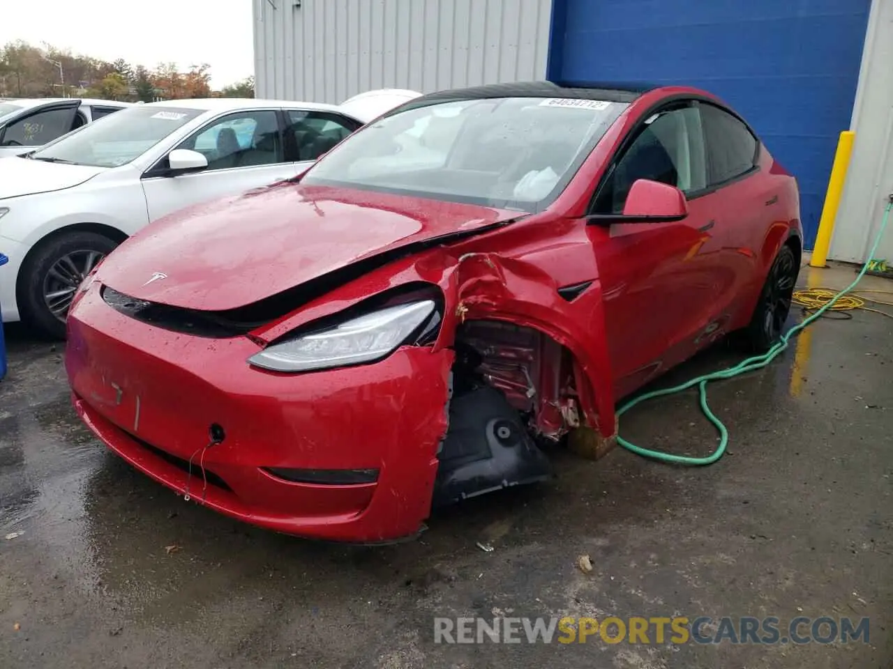 2 Photograph of a damaged car 5YJYGDEE0MF078473 TESLA MODEL Y 2021