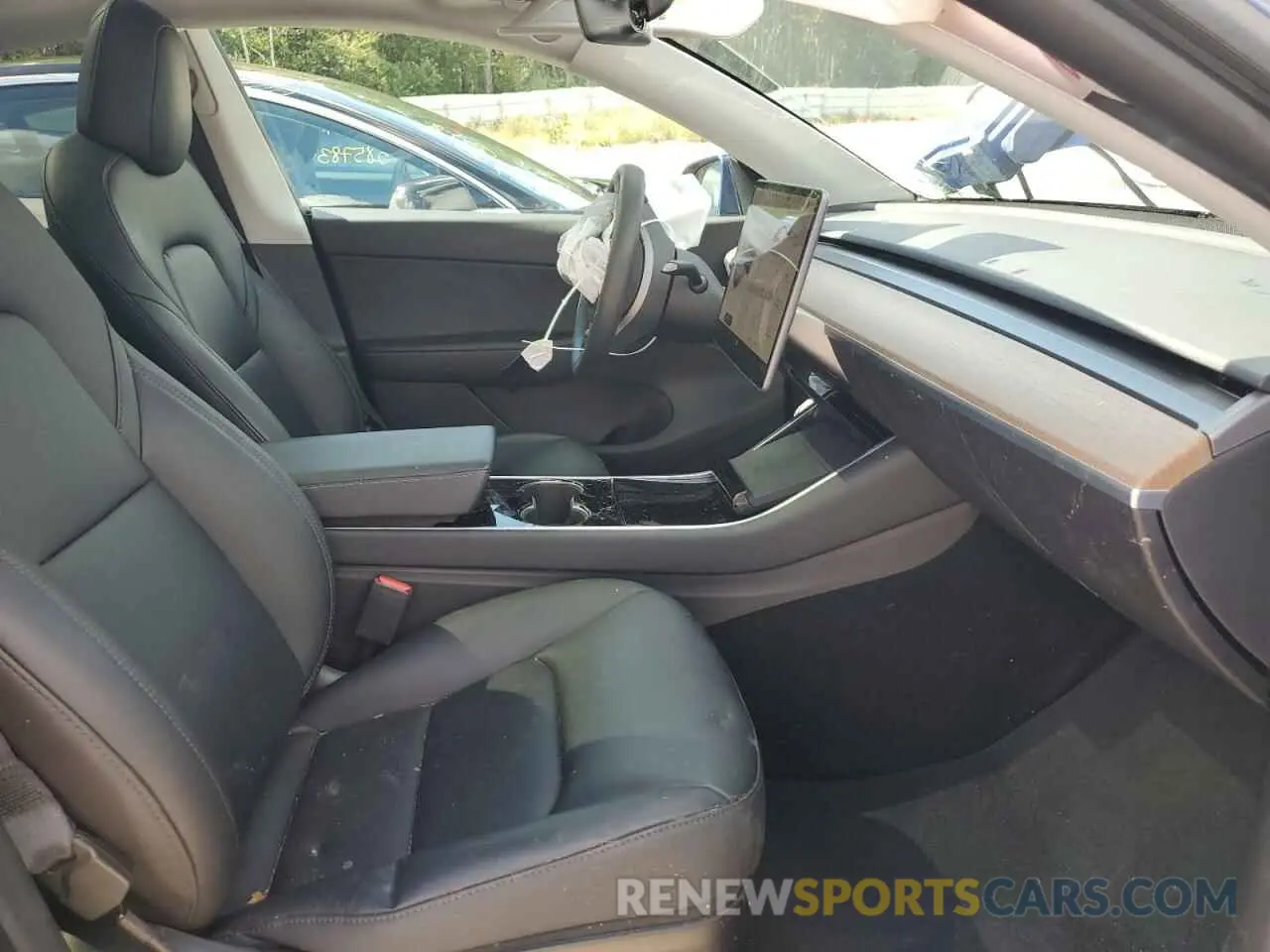 5 Photograph of a damaged car 5YJYGDEE0MF083818 TESLA MODEL Y 2021