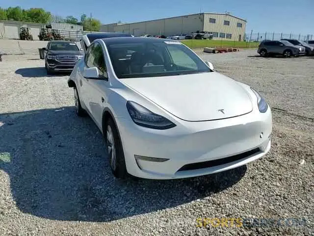 11 Photograph of a damaged car 5YJYGDEE0MF085746 TESLA MODEL Y 2021