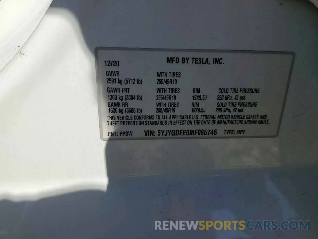16 Photograph of a damaged car 5YJYGDEE0MF085746 TESLA MODEL Y 2021