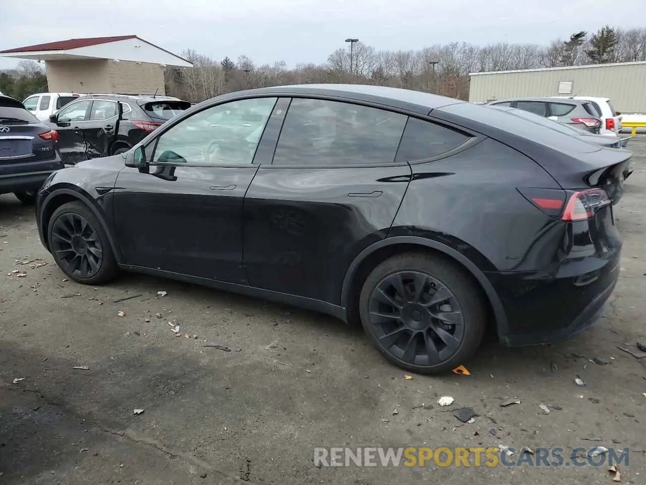 2 Photograph of a damaged car 5YJYGDEE0MF088209 TESLA MODEL Y 2021