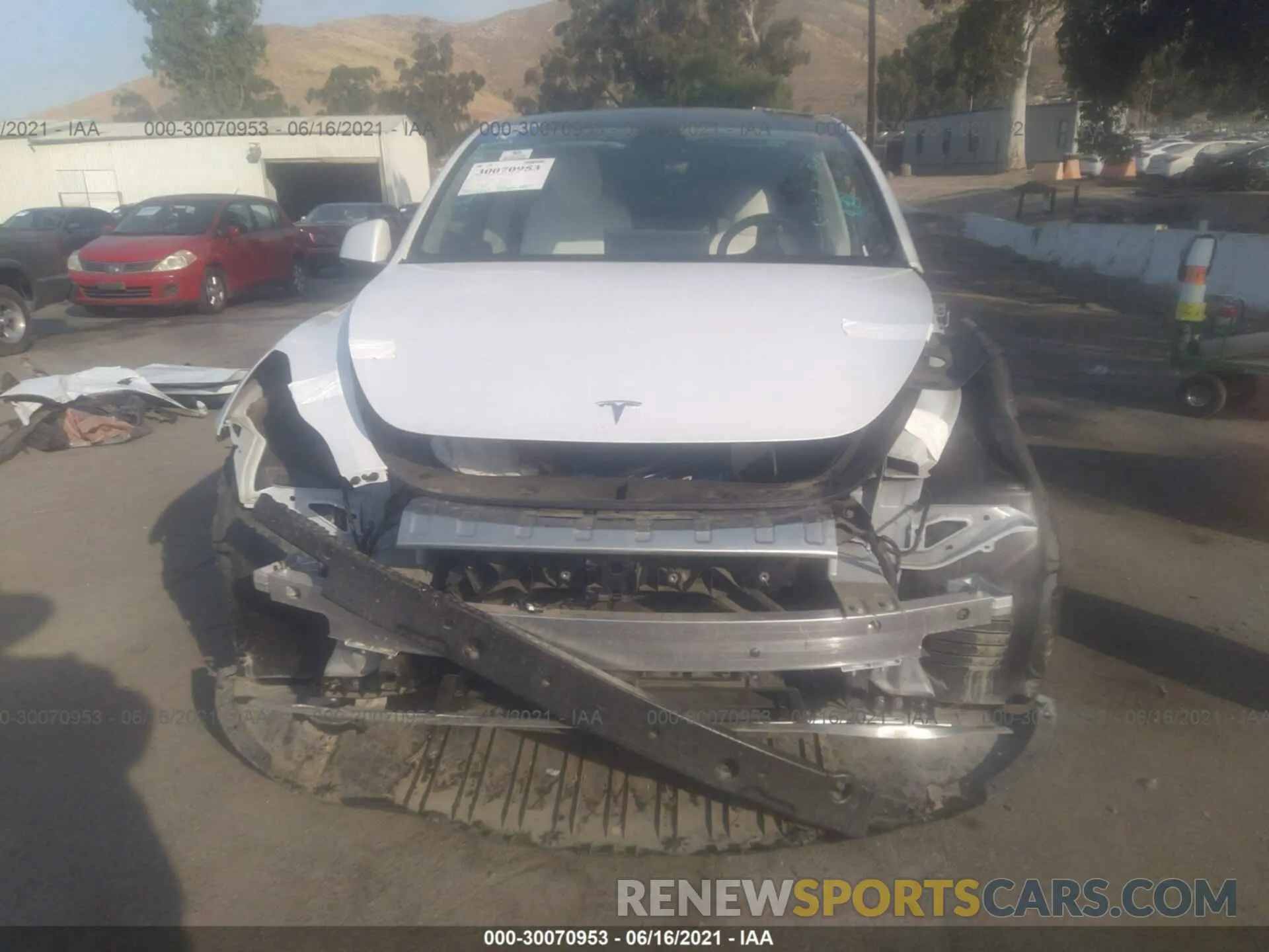 6 Photograph of a damaged car 5YJYGDEE0MF096455 TESLA MODEL Y 2021