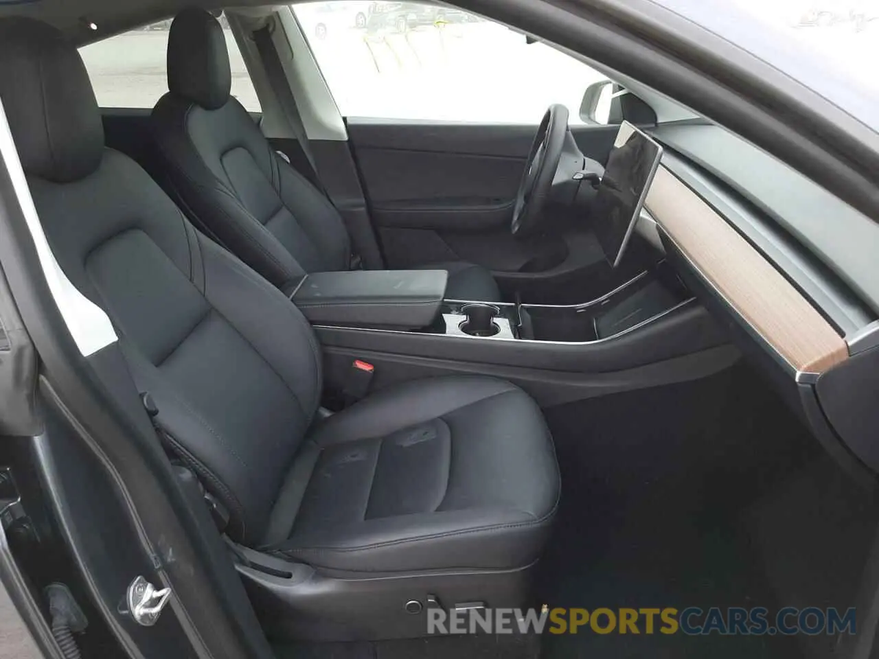 5 Photograph of a damaged car 5YJYGDEE0MF115506 TESLA MODEL Y 2021