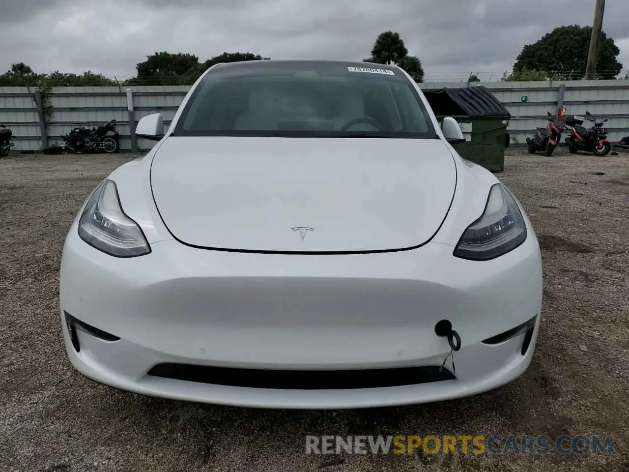 5 Photograph of a damaged car 5YJYGDEE0MF141586 TESLA MODEL Y 2021