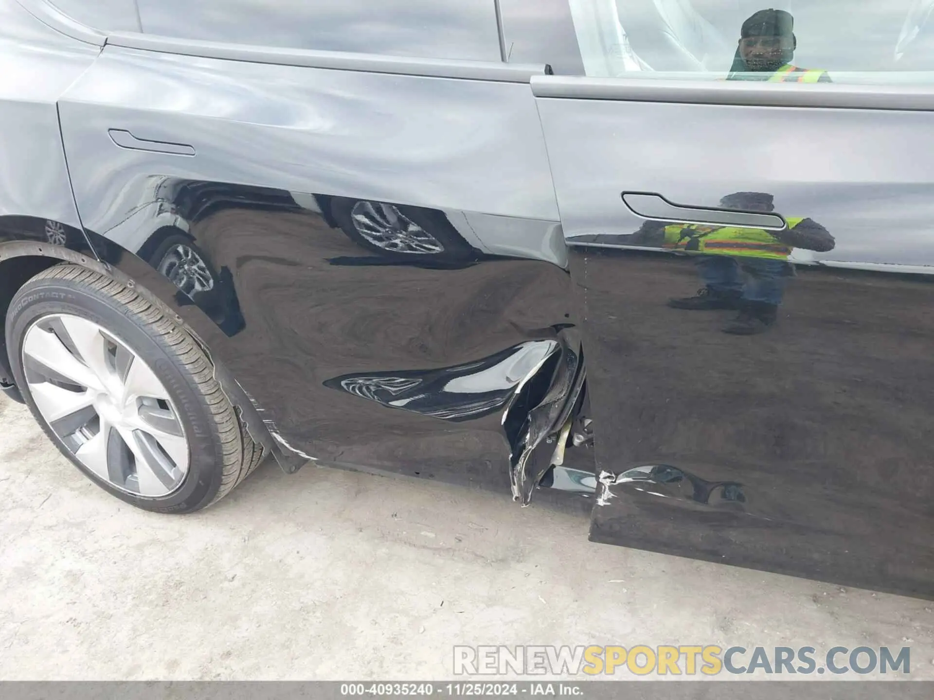 6 Photograph of a damaged car 5YJYGDEE0MF152779 TESLA MODEL Y 2021