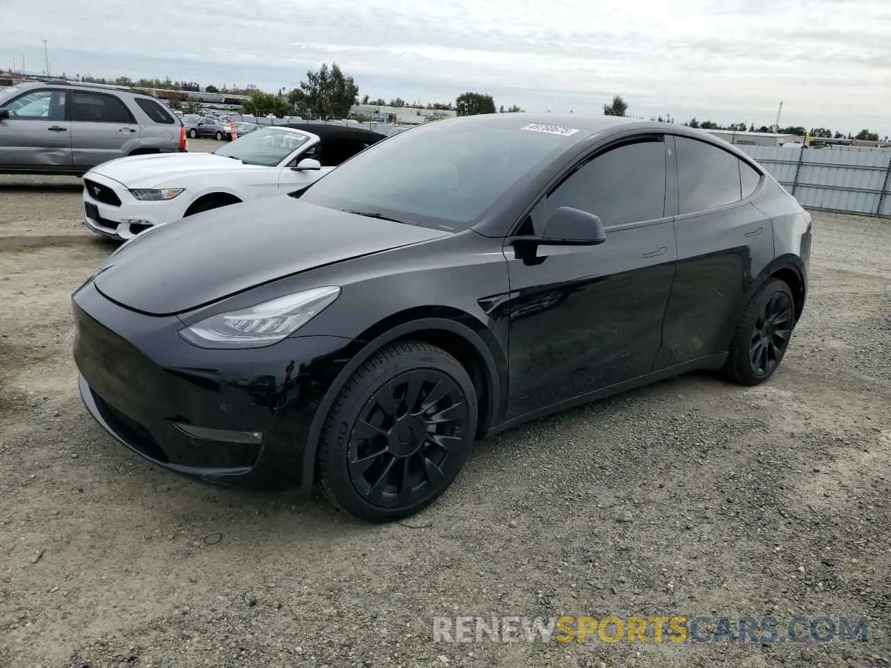 1 Фотография поврежденного автомобиля 5YJYGDEE0MF183109 TESLA MODEL Y 2021