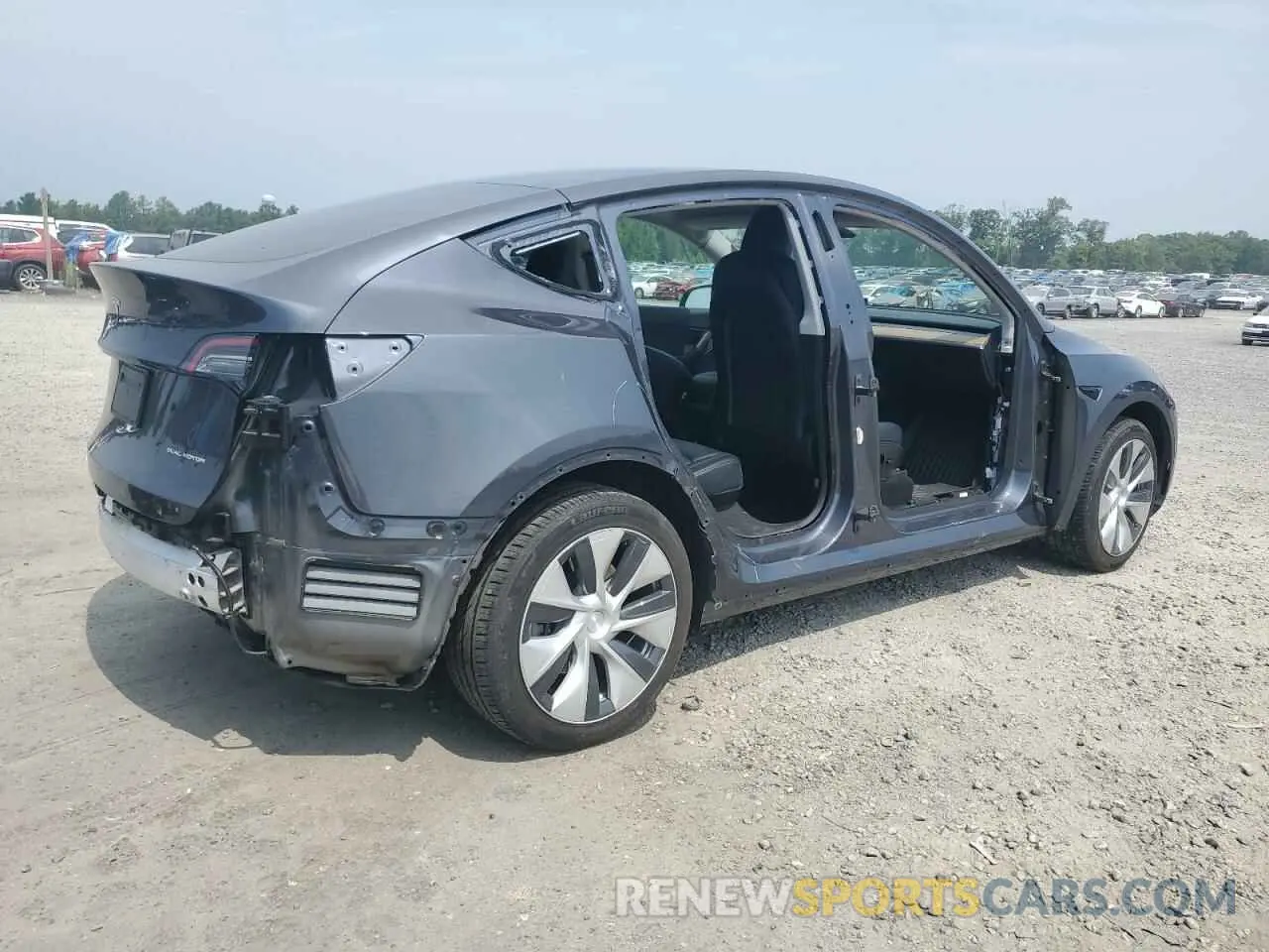3 Photograph of a damaged car 5YJYGDEE0MF196037 TESLA MODEL Y 2021