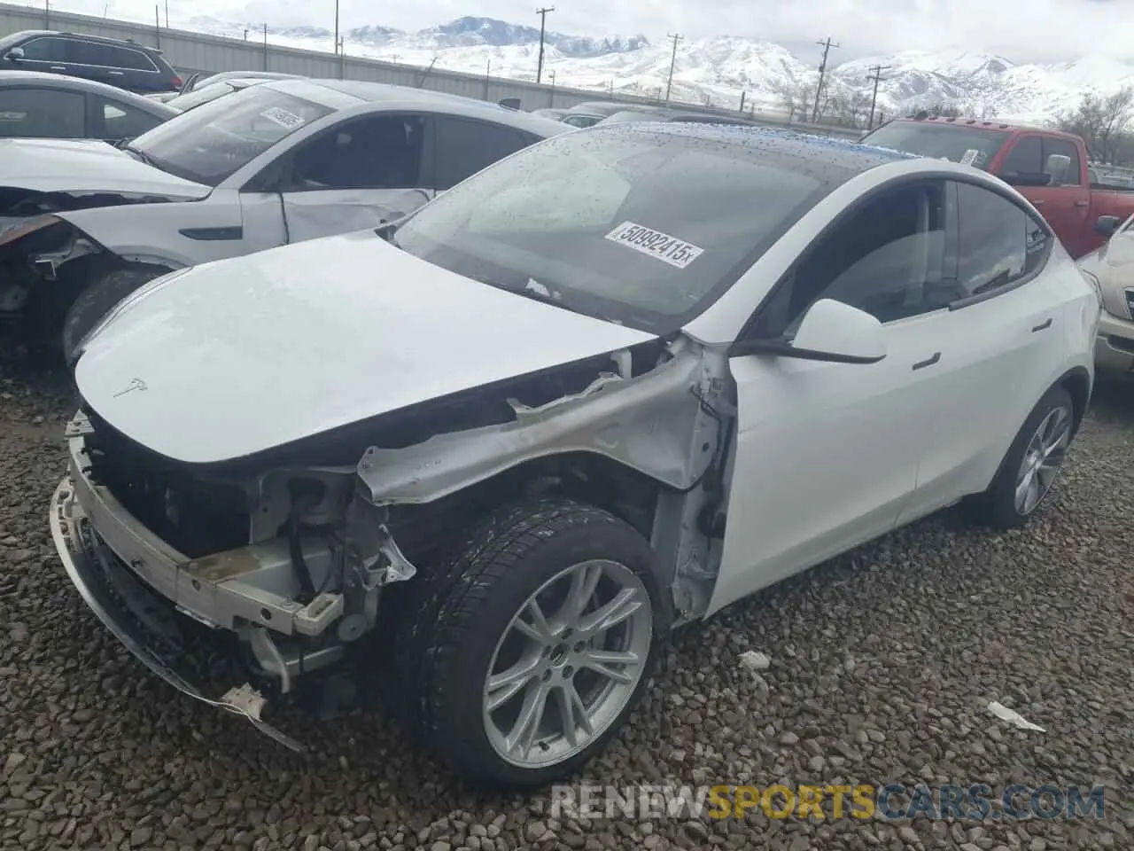 1 Photograph of a damaged car 5YJYGDEE0MF213418 TESLA MODEL Y 2021