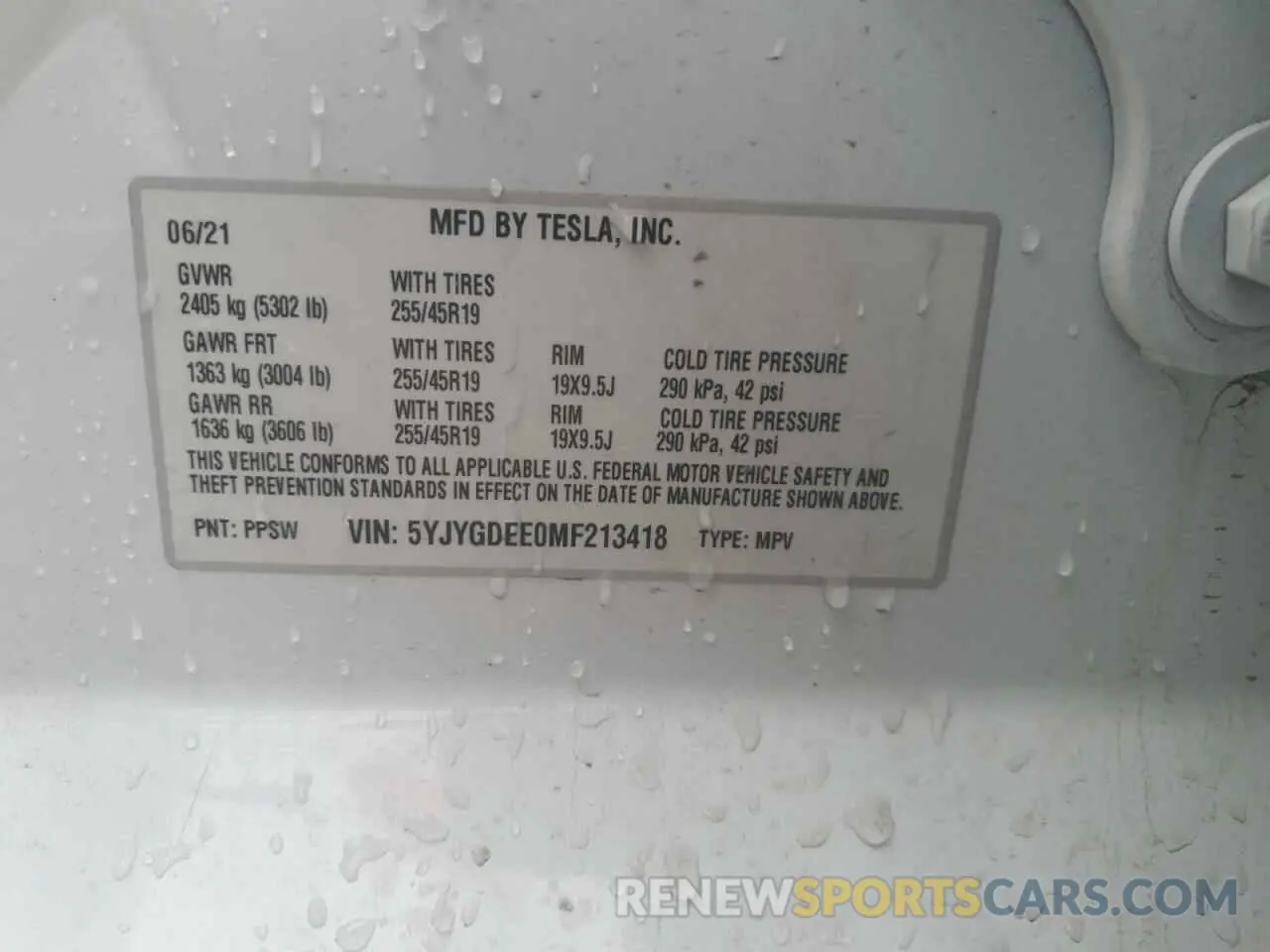 13 Photograph of a damaged car 5YJYGDEE0MF213418 TESLA MODEL Y 2021
