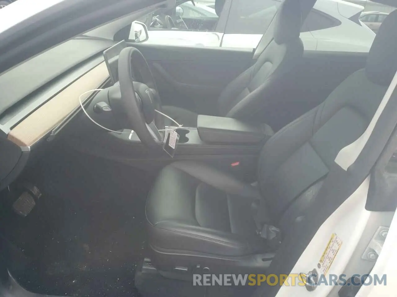 7 Photograph of a damaged car 5YJYGDEE0MF213418 TESLA MODEL Y 2021