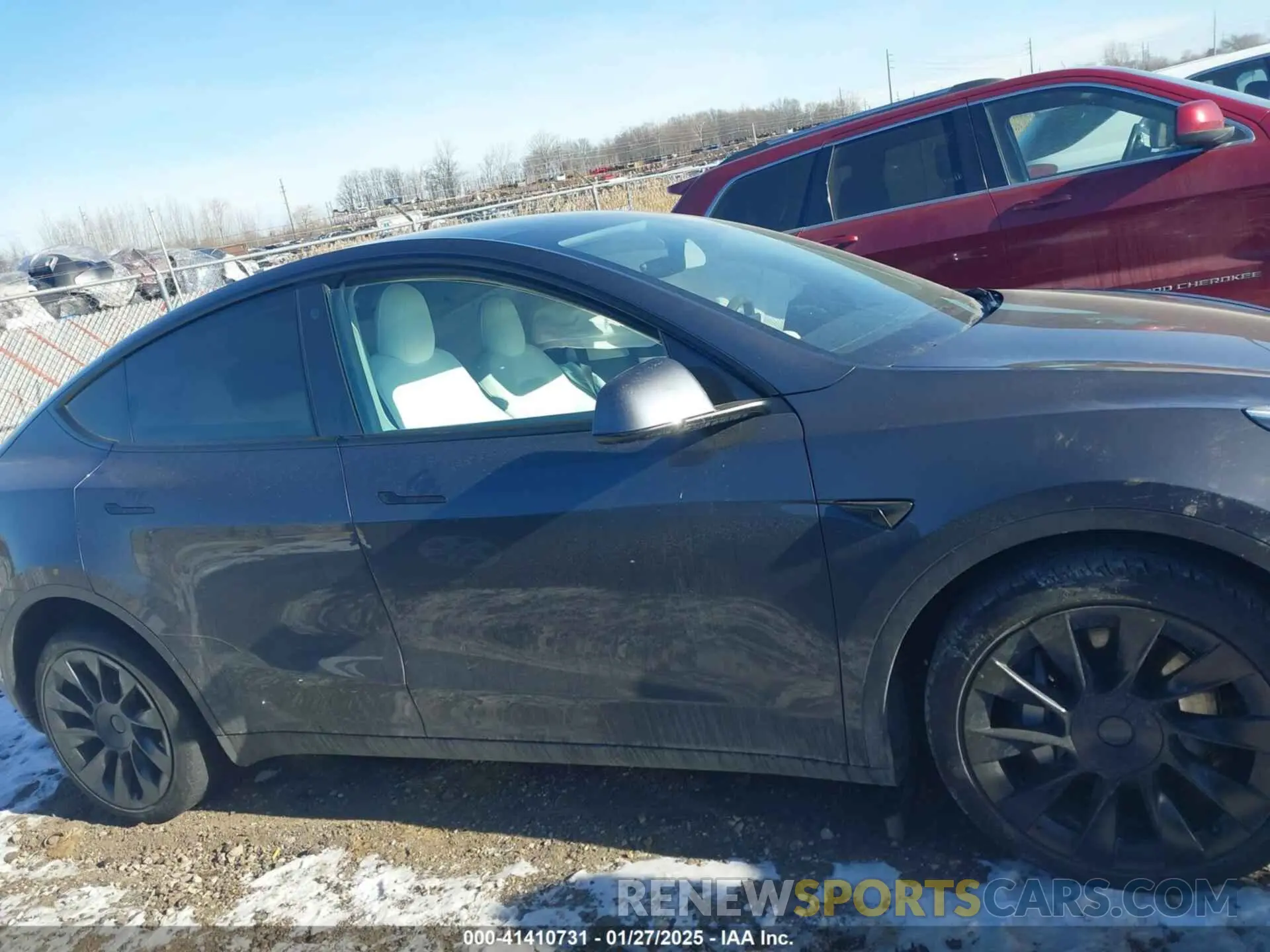 12 Photograph of a damaged car 5YJYGDEE0MF228744 TESLA MODEL Y 2021