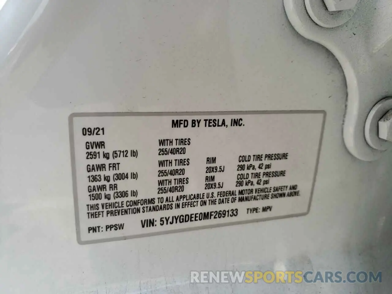 10 Photograph of a damaged car 5YJYGDEE0MF269133 TESLA MODEL Y 2021