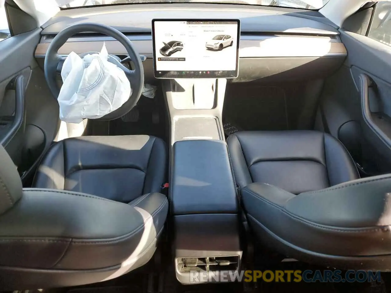 8 Photograph of a damaged car 5YJYGDEE0MF274042 TESLA MODEL Y 2021