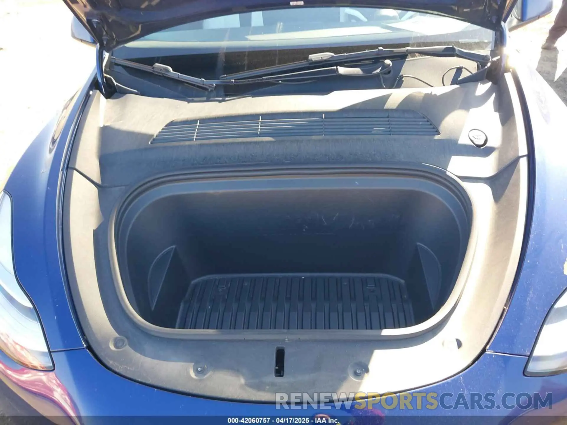 10 Фотография поврежденного автомобиля 5YJYGDEE0MF279449 TESLA MODEL Y 2021