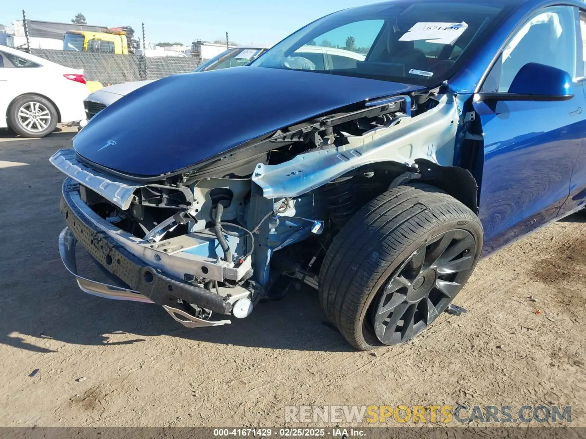 6 Photograph of a damaged car 5YJYGDEE1MF070740 TESLA MODEL Y 2021
