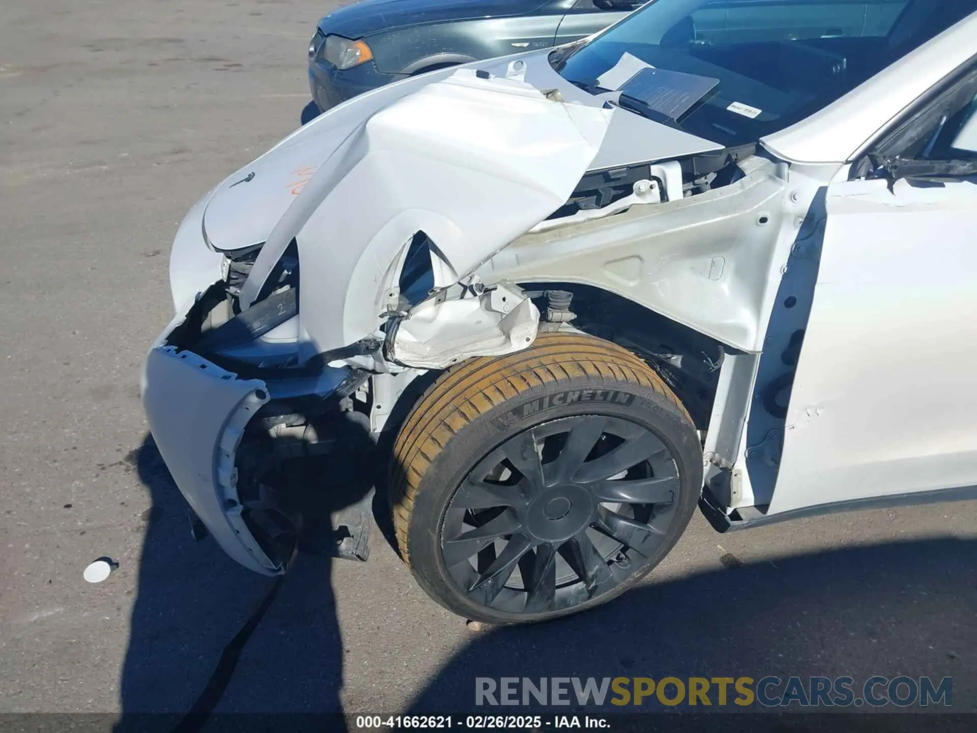 6 Photograph of a damaged car 5YJYGDEE1MF074173 TESLA MODEL Y 2021