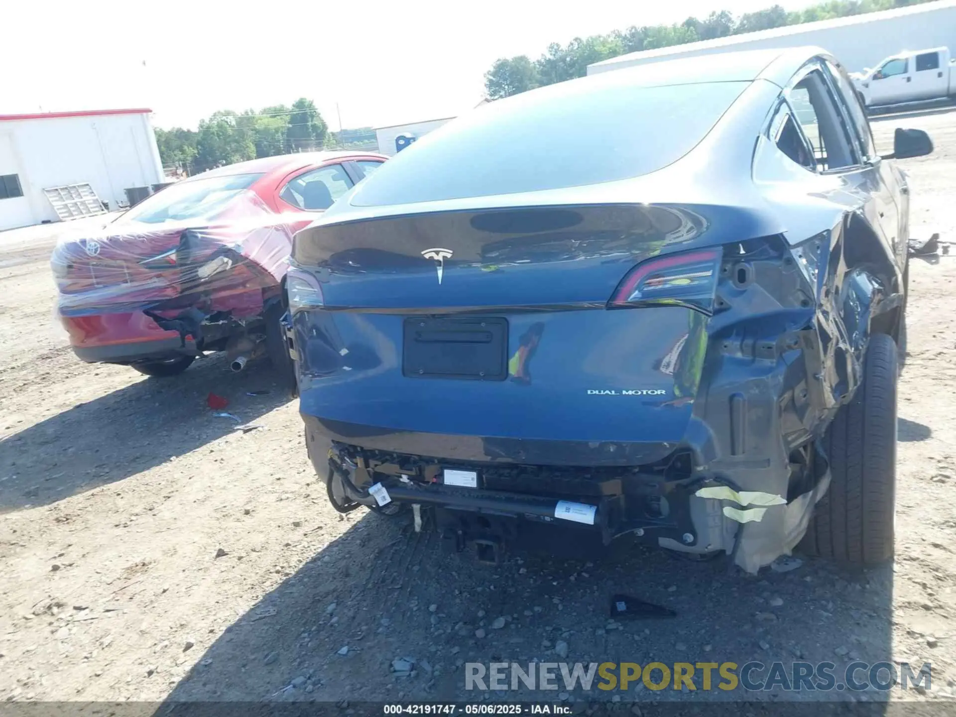 16 Фотография поврежденного автомобиля 5YJYGDEE1MF077350 TESLA MODEL Y 2021