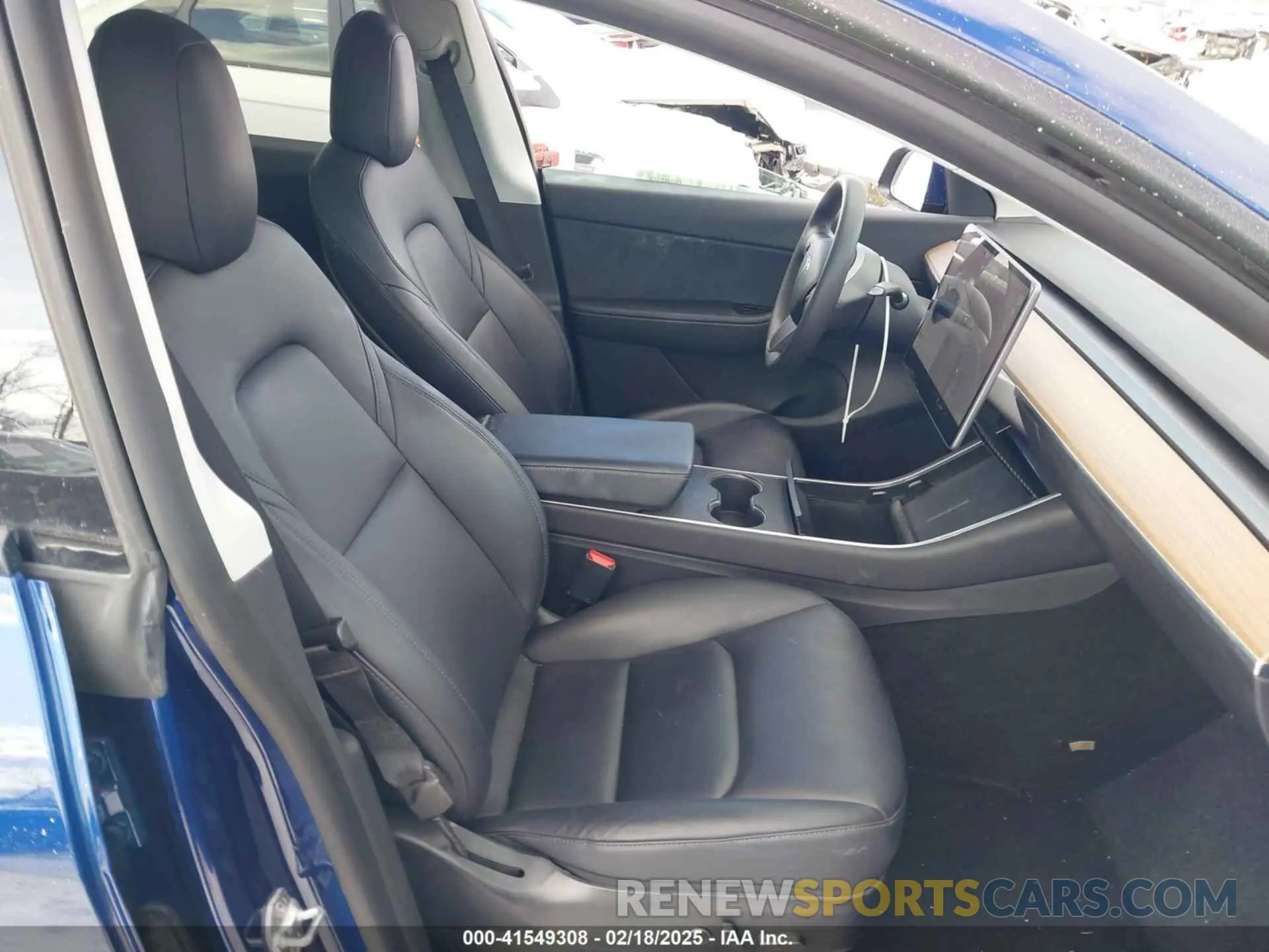 5 Photograph of a damaged car 5YJYGDEE1MF083780 TESLA MODEL Y 2021