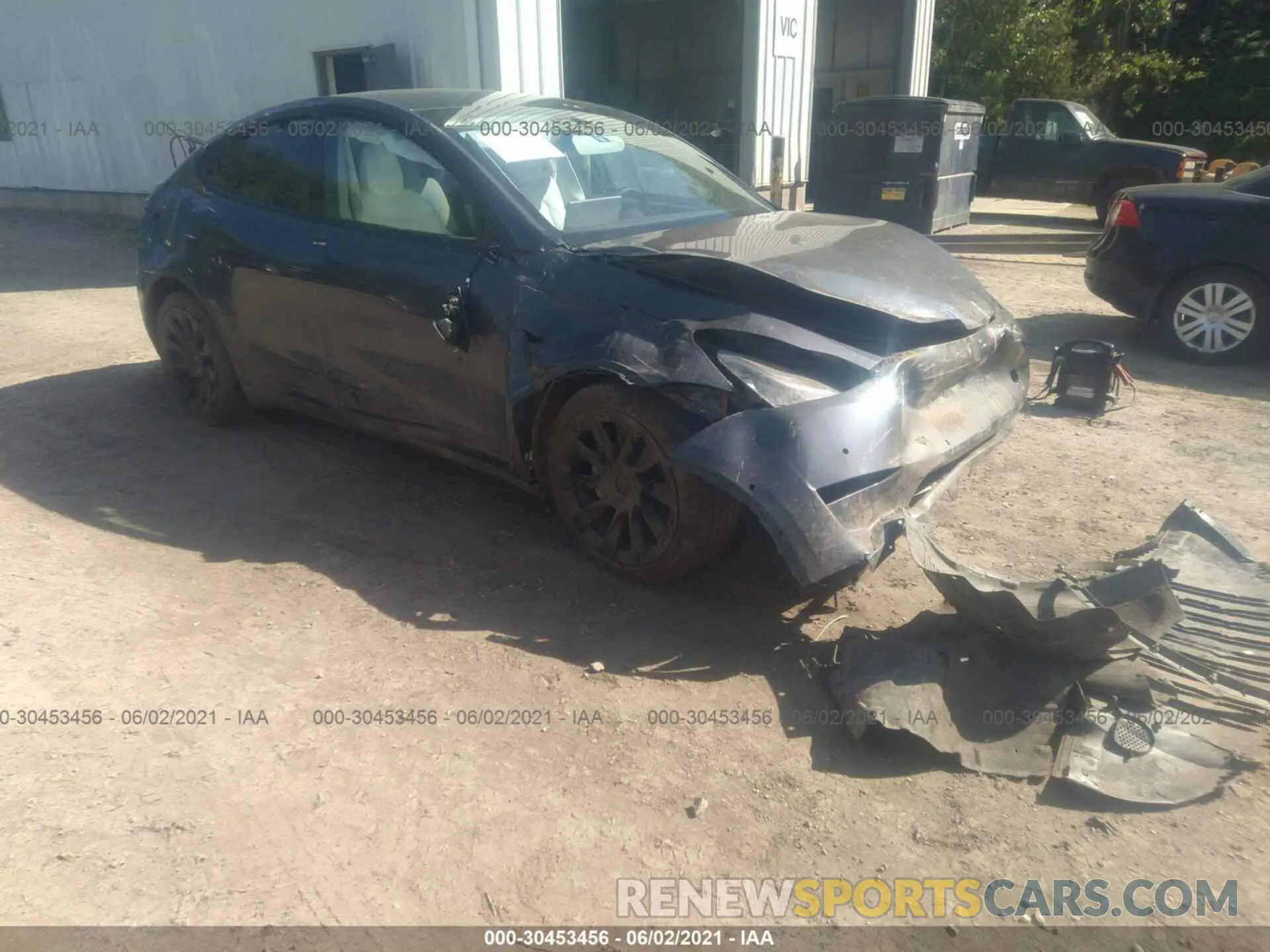 1 Photograph of a damaged car 5YJYGDEE1MF085299 TESLA MODEL Y 2021