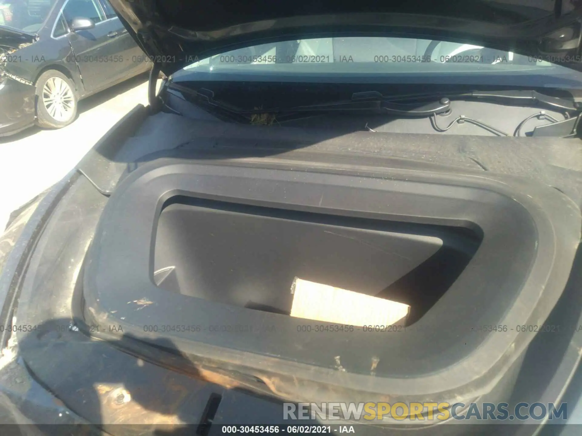 10 Photograph of a damaged car 5YJYGDEE1MF085299 TESLA MODEL Y 2021