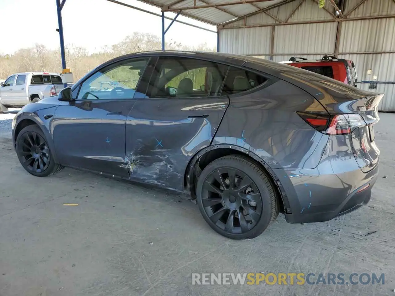 2 Photograph of a damaged car 5YJYGDEE1MF141631 TESLA MODEL Y 2021