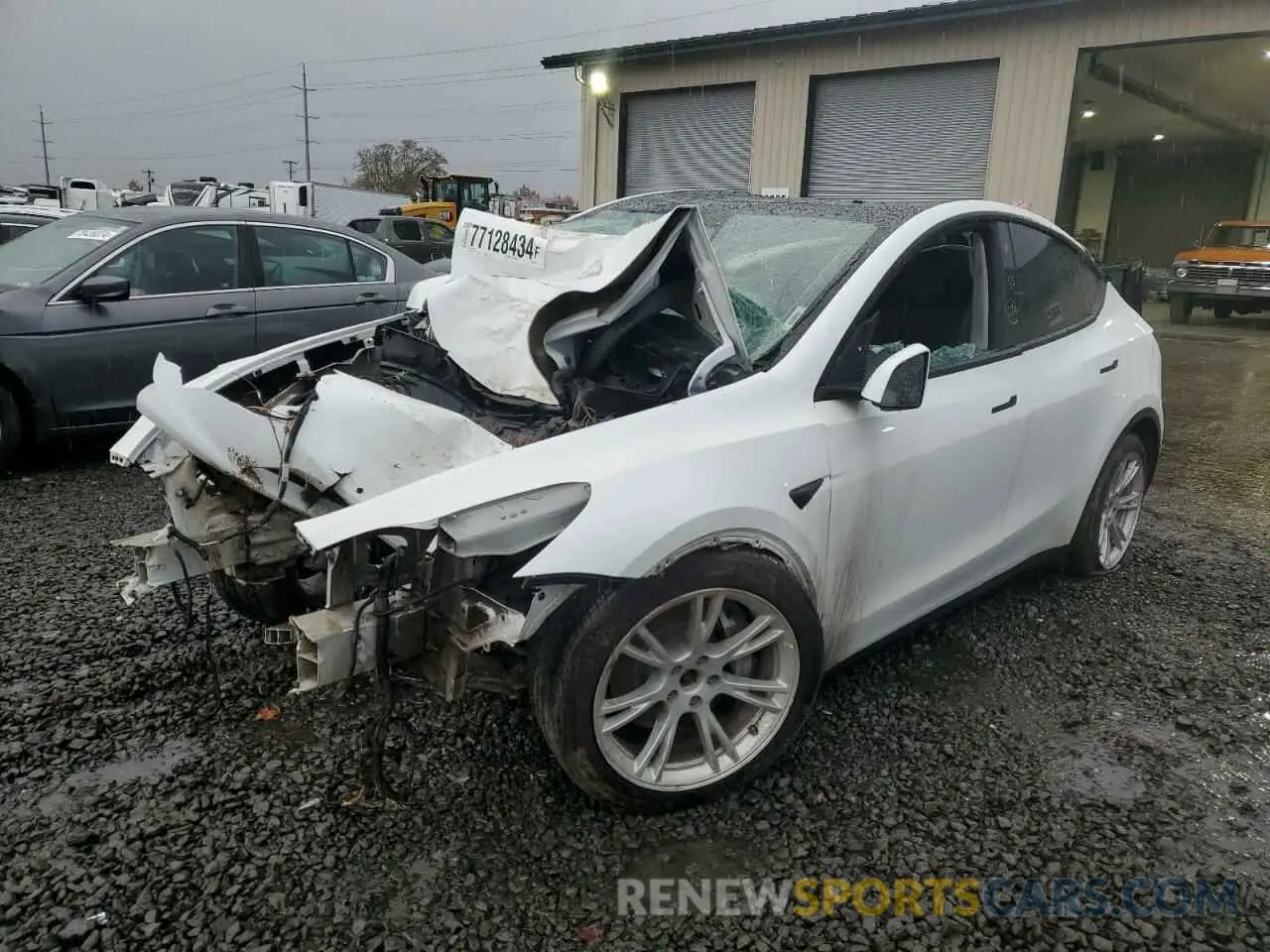 1 Photograph of a damaged car 5YJYGDEE1MF199495 TESLA MODEL Y 2021