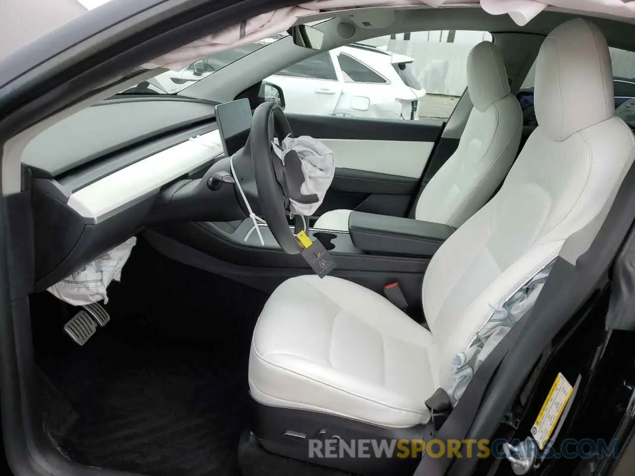 7 Photograph of a damaged car 5YJYGDEE1MF216120 TESLA MODEL Y 2021