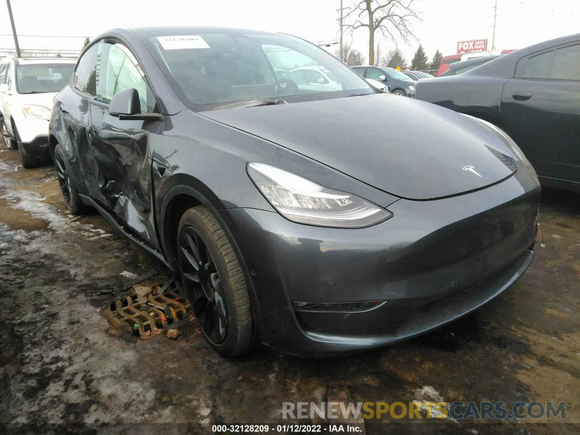 1 Photograph of a damaged car 5YJYGDEE1MF244290 TESLA MODEL Y 2021