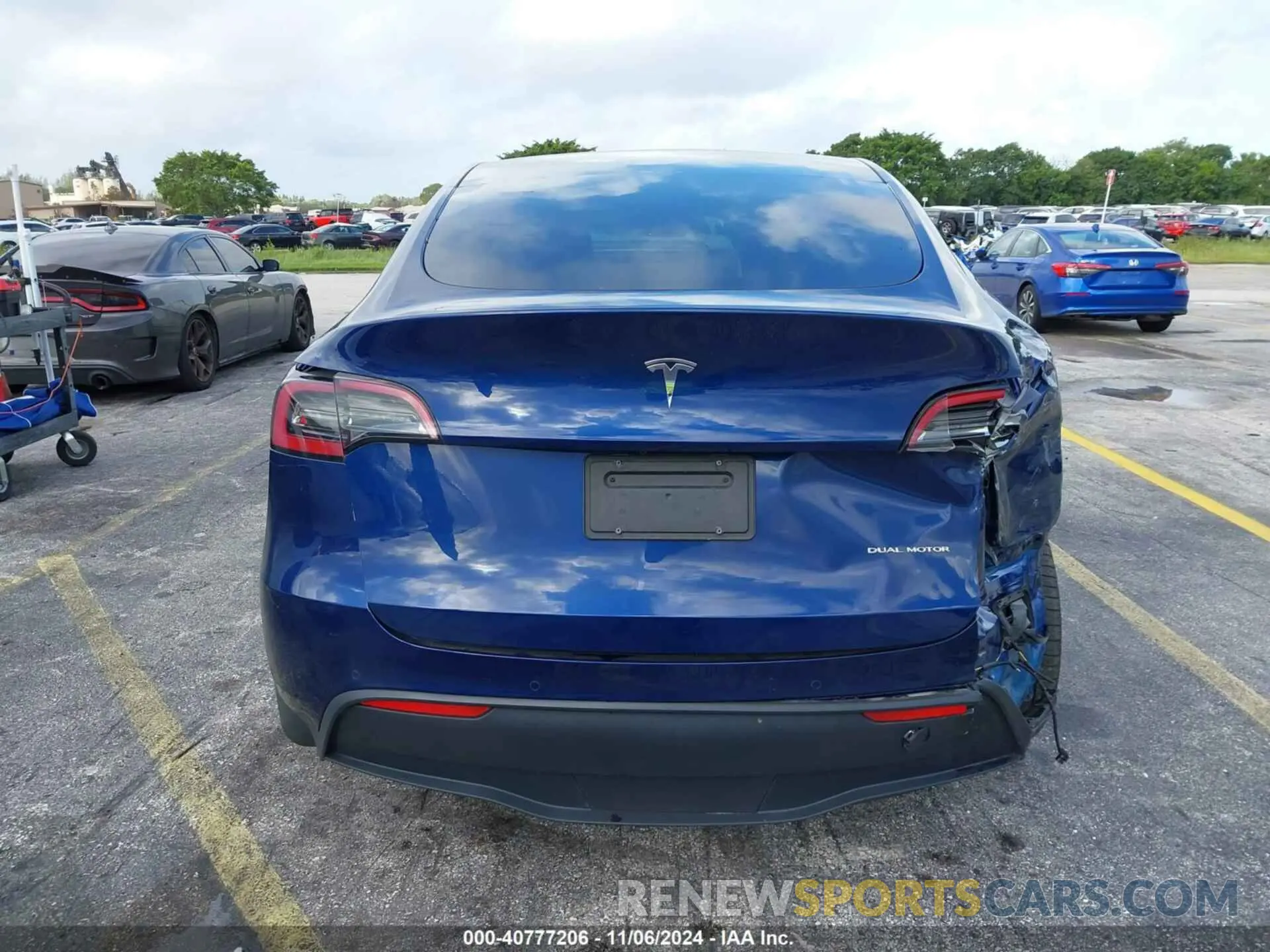 17 Фотография поврежденного автомобиля 5YJYGDEE1MF259615 TESLA MODEL Y 2021