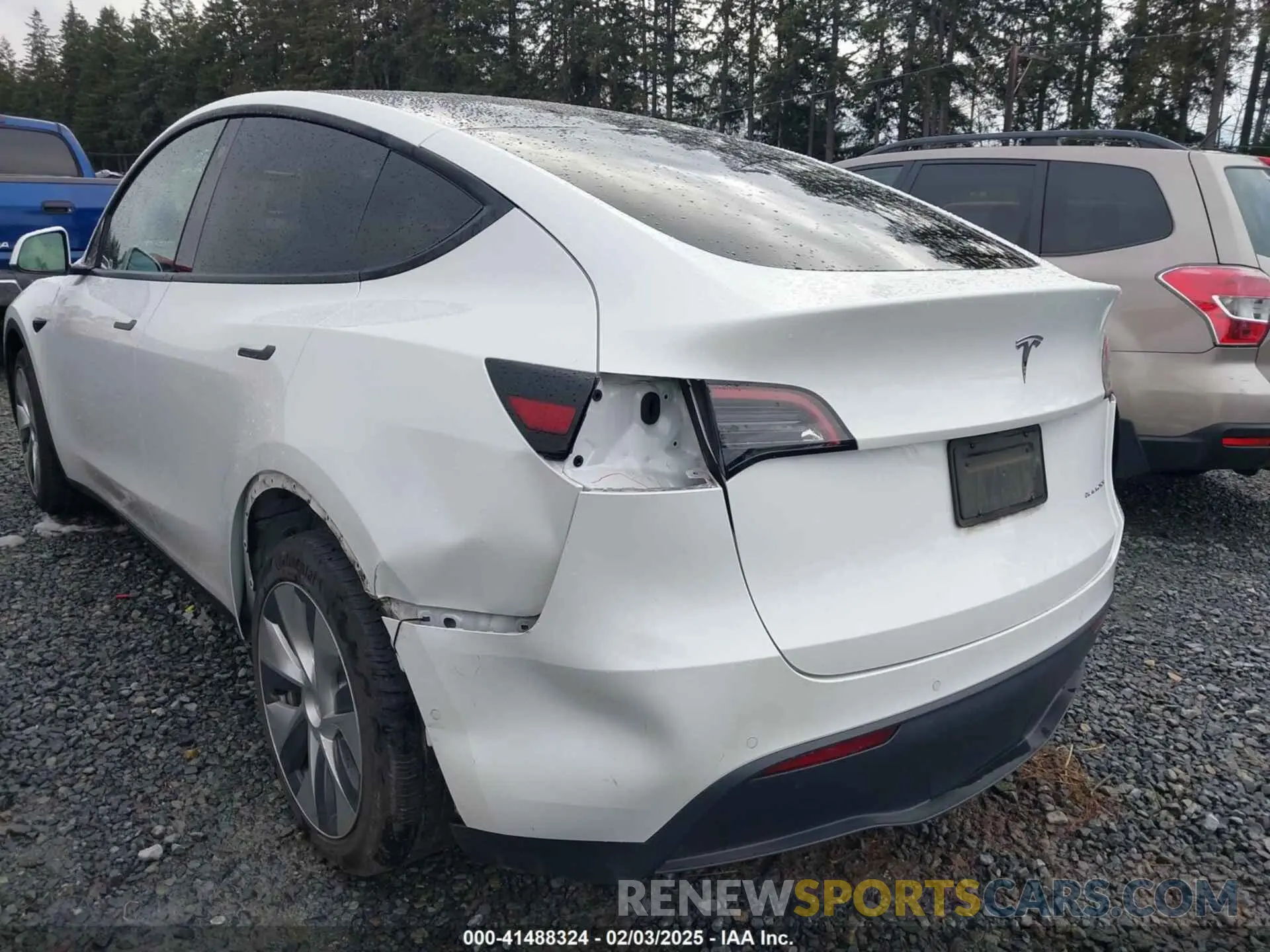 6 Photograph of a damaged car 5YJYGDEE1MF276592 TESLA MODEL Y 2021