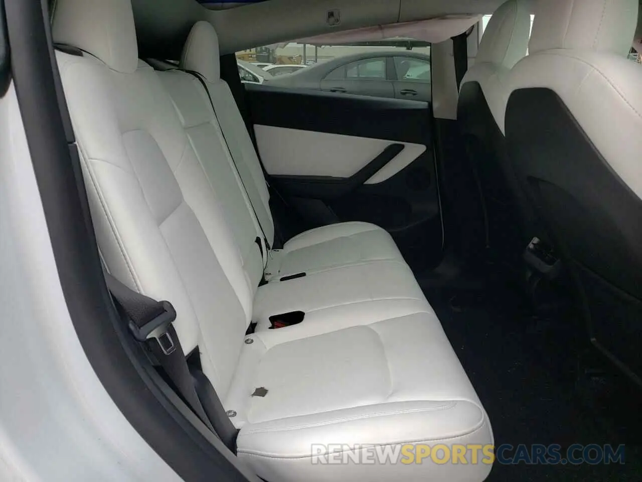 6 Photograph of a damaged car 5YJYGDEE1MF279833 TESLA MODEL Y 2021