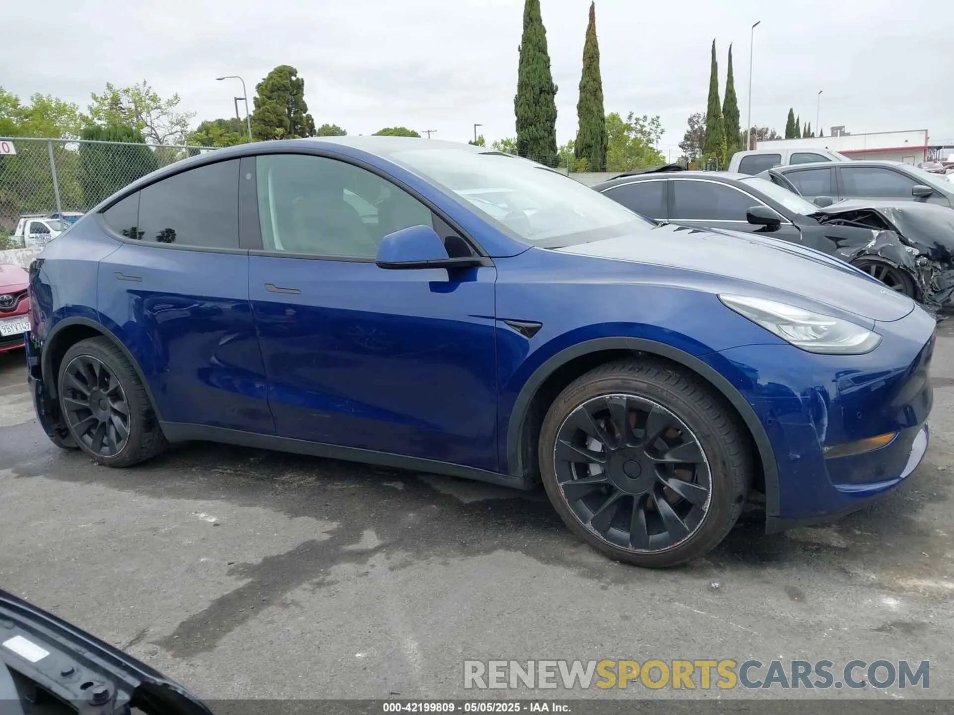 14 Фотография поврежденного автомобиля 5YJYGDEE1MF282196 TESLA MODEL Y 2021