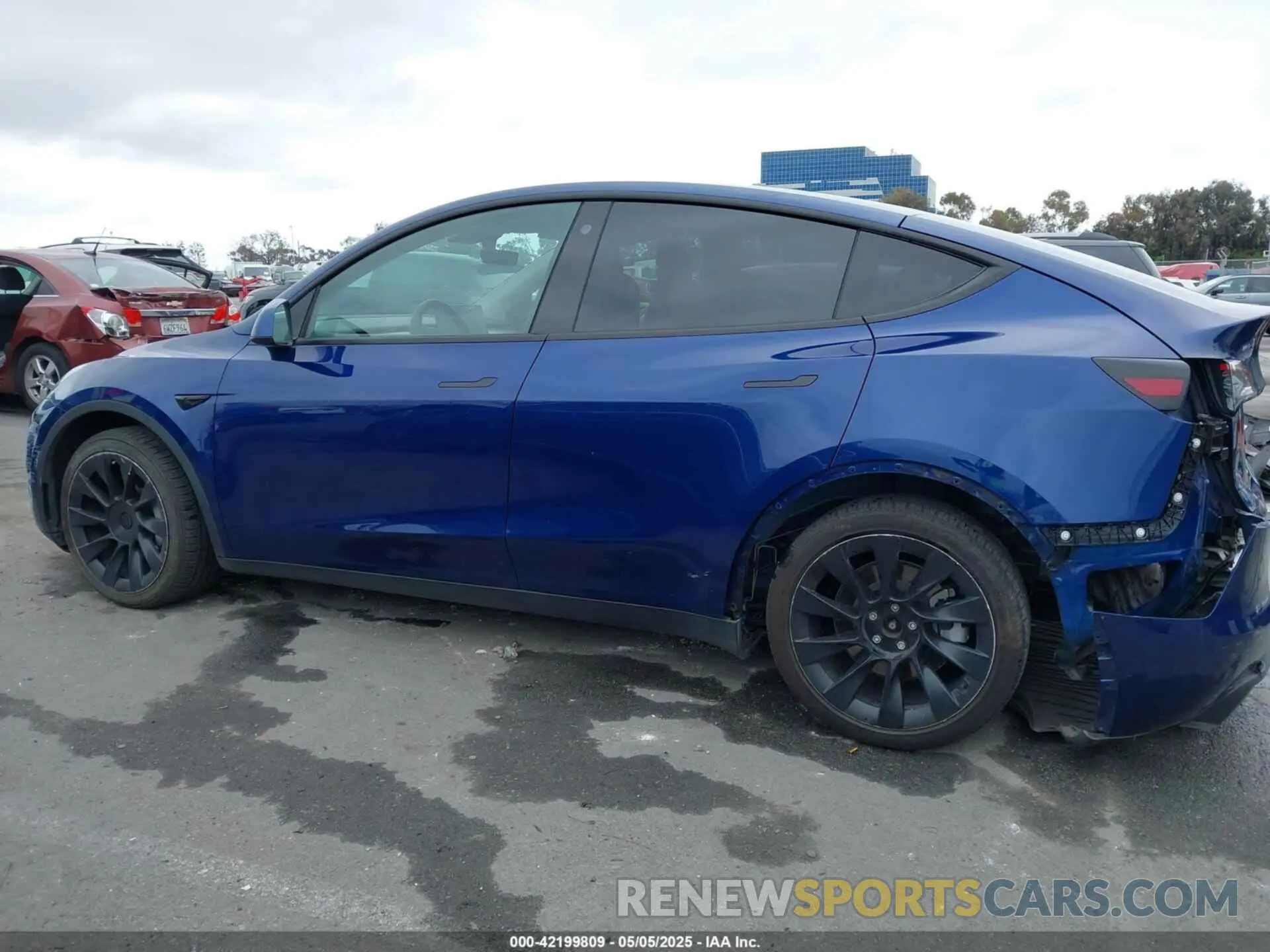 15 Фотография поврежденного автомобиля 5YJYGDEE1MF282196 TESLA MODEL Y 2021