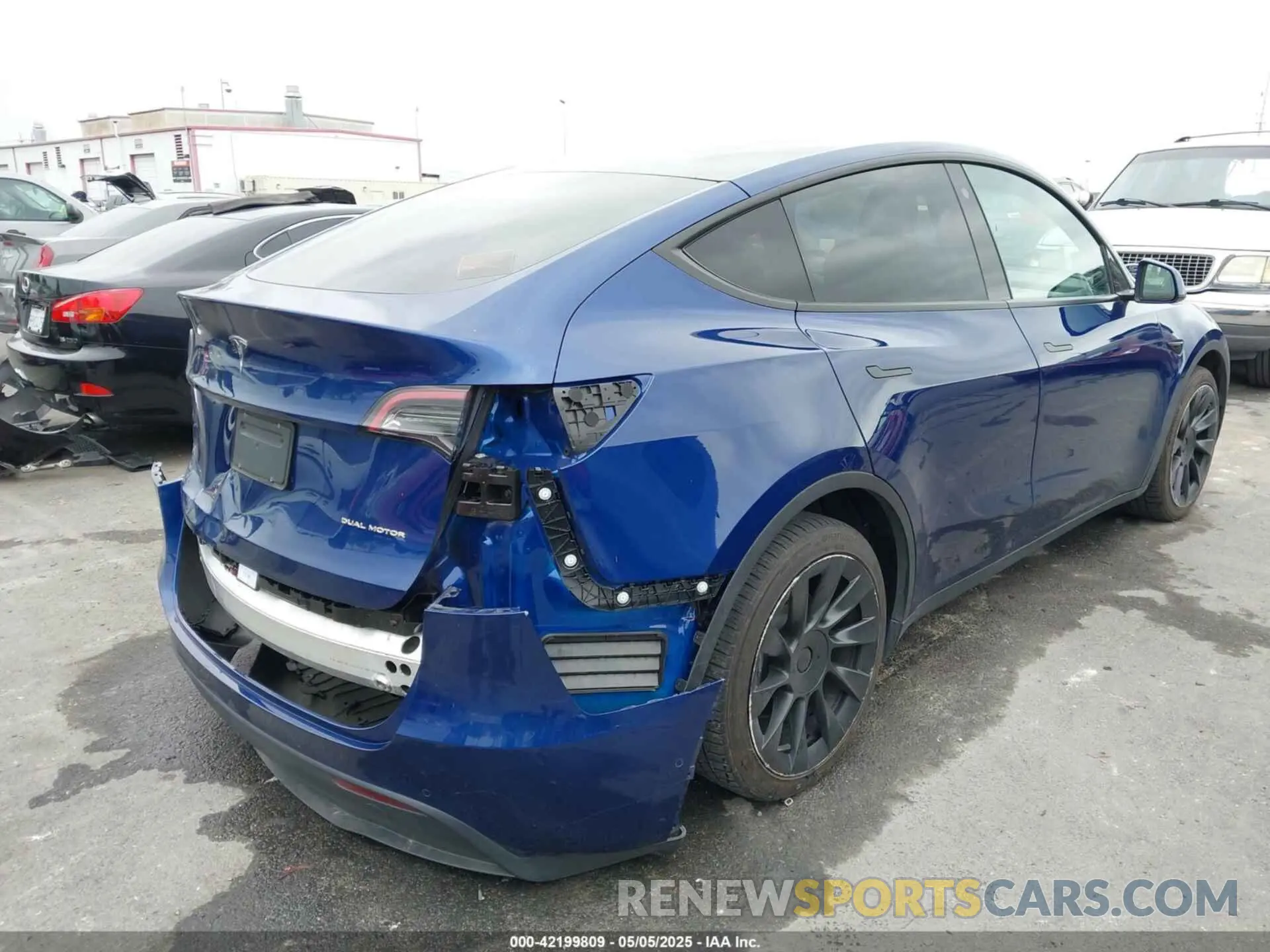 4 Фотография поврежденного автомобиля 5YJYGDEE1MF282196 TESLA MODEL Y 2021