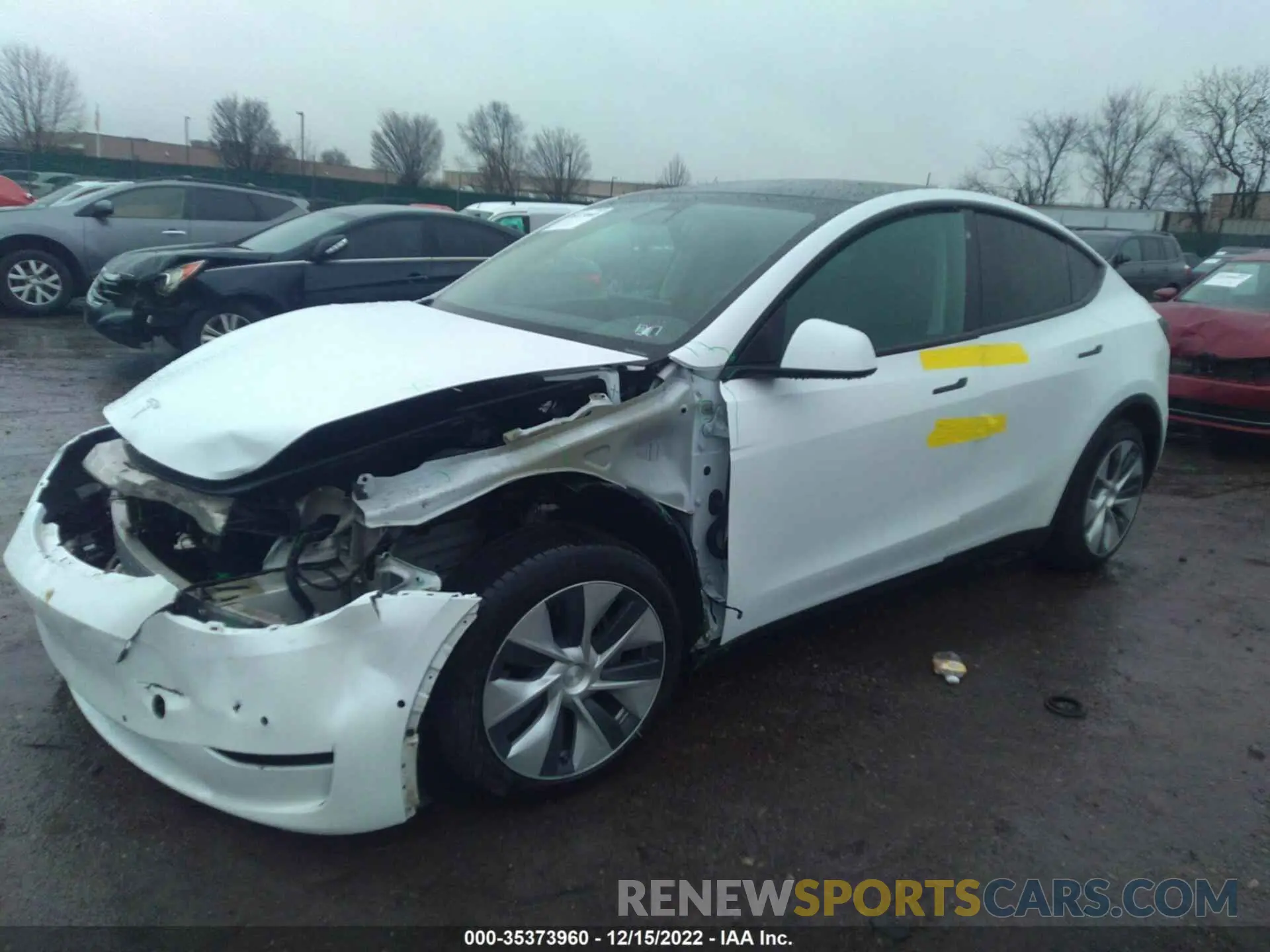 2 Photograph of a damaged car 5YJYGDEE2MF068379 TESLA MODEL Y 2021