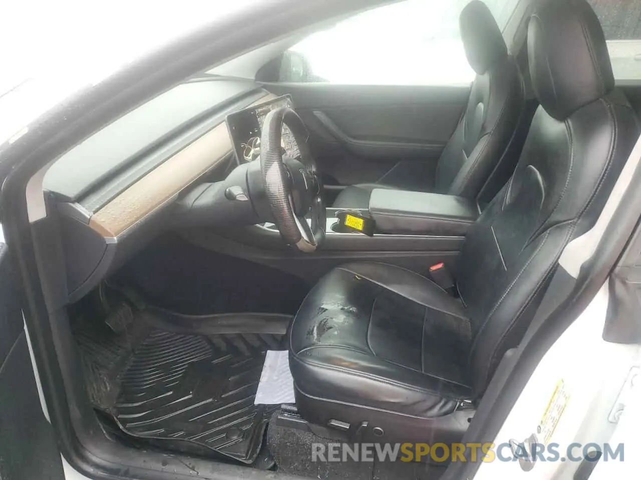 7 Photograph of a damaged car 5YJYGDEE2MF082699 TESLA MODEL Y 2021