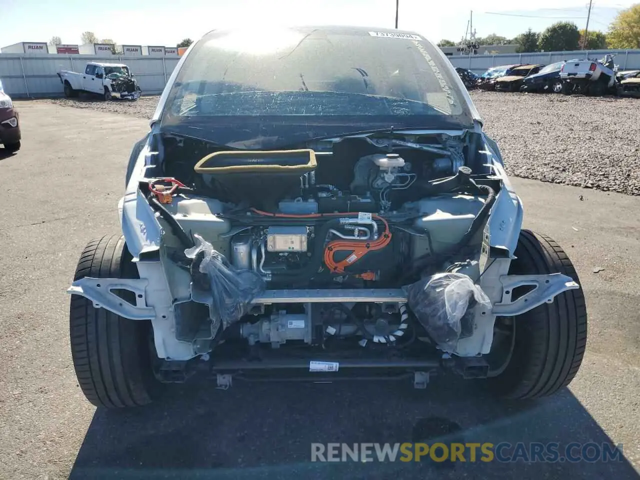 5 Photograph of a damaged car 5YJYGDEE2MF083240 TESLA MODEL Y 2021