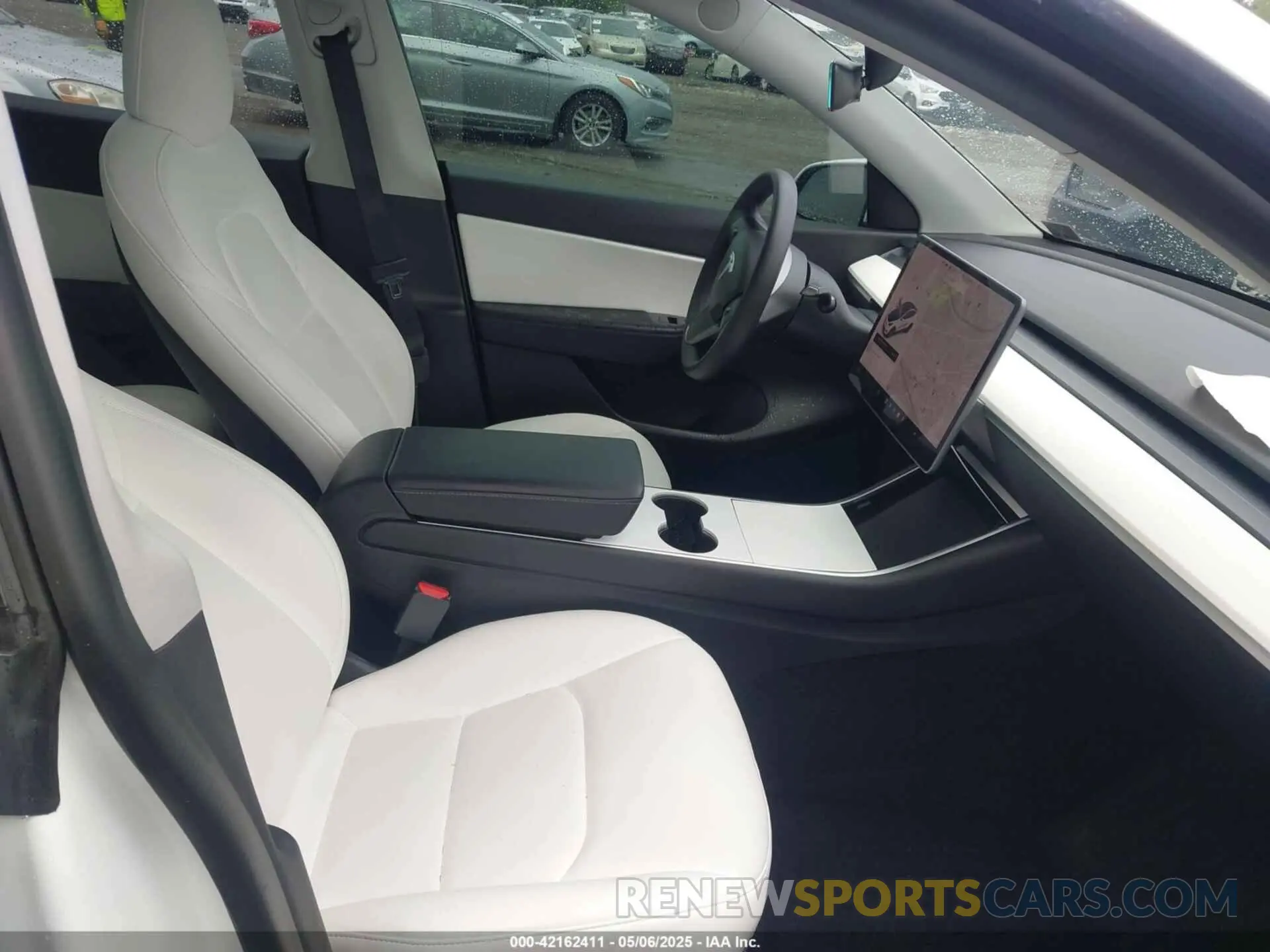 5 Фотография поврежденного автомобиля 5YJYGDEE2MF098692 TESLA MODEL Y 2021