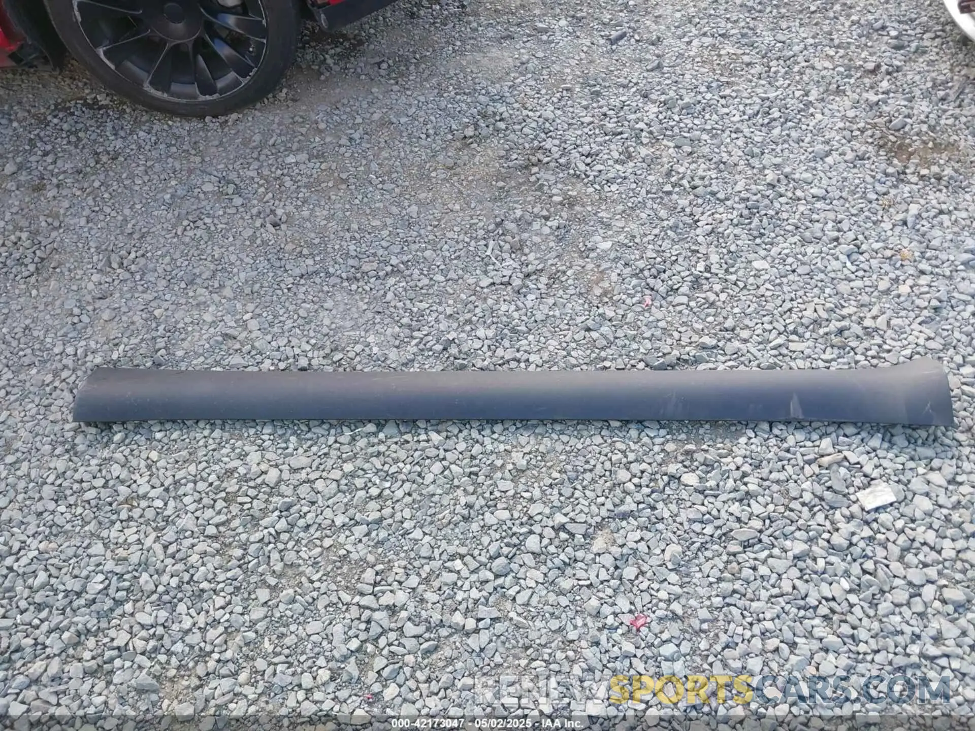 12 Photograph of a damaged car 5YJYGDEE2MF099373 TESLA MODEL Y 2021