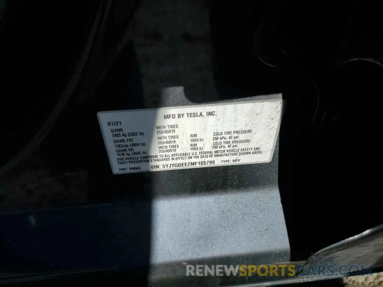 12 Photograph of a damaged car 5YJYGDEE2MF105799 TESLA MODEL Y 2021