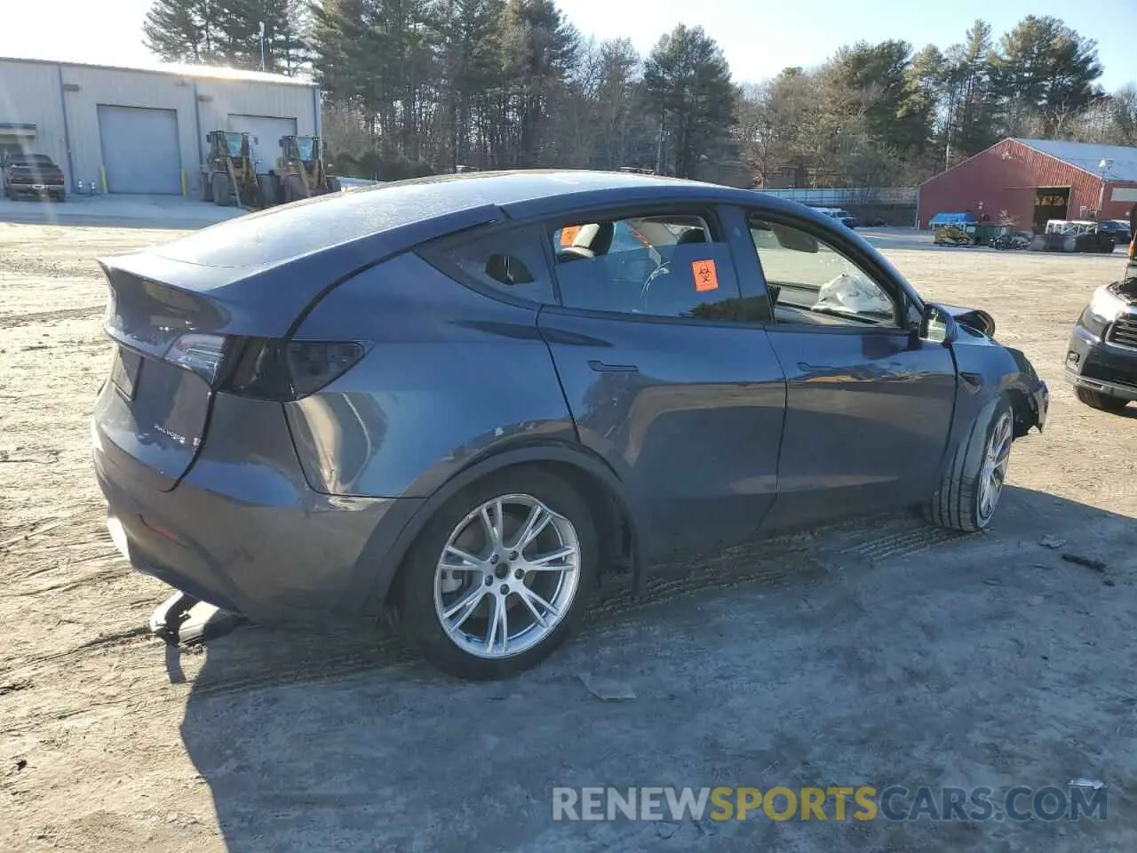 3 Photograph of a damaged car 5YJYGDEE2MF105799 TESLA MODEL Y 2021