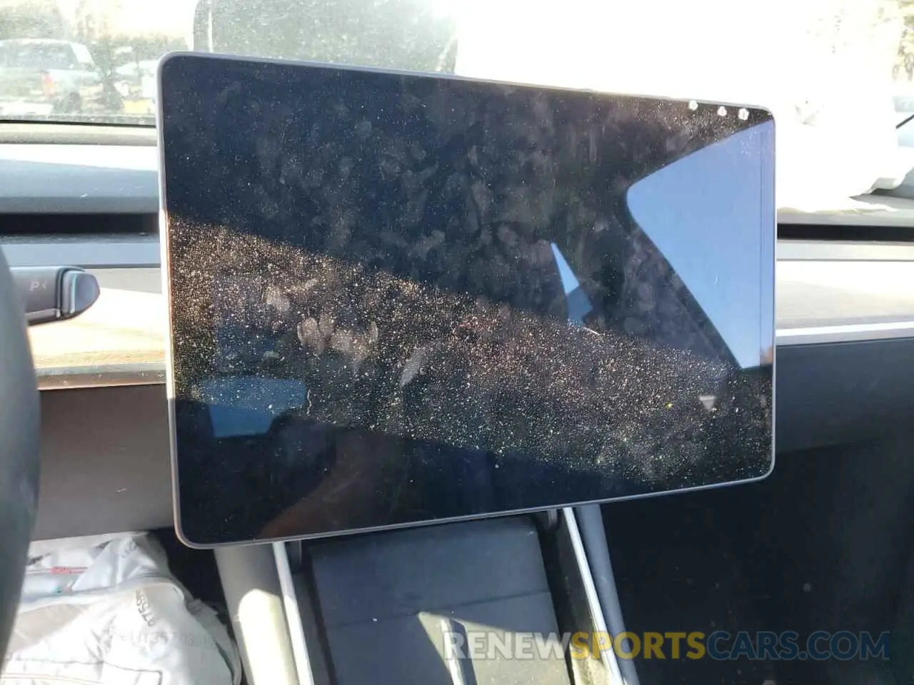 9 Photograph of a damaged car 5YJYGDEE2MF105799 TESLA MODEL Y 2021